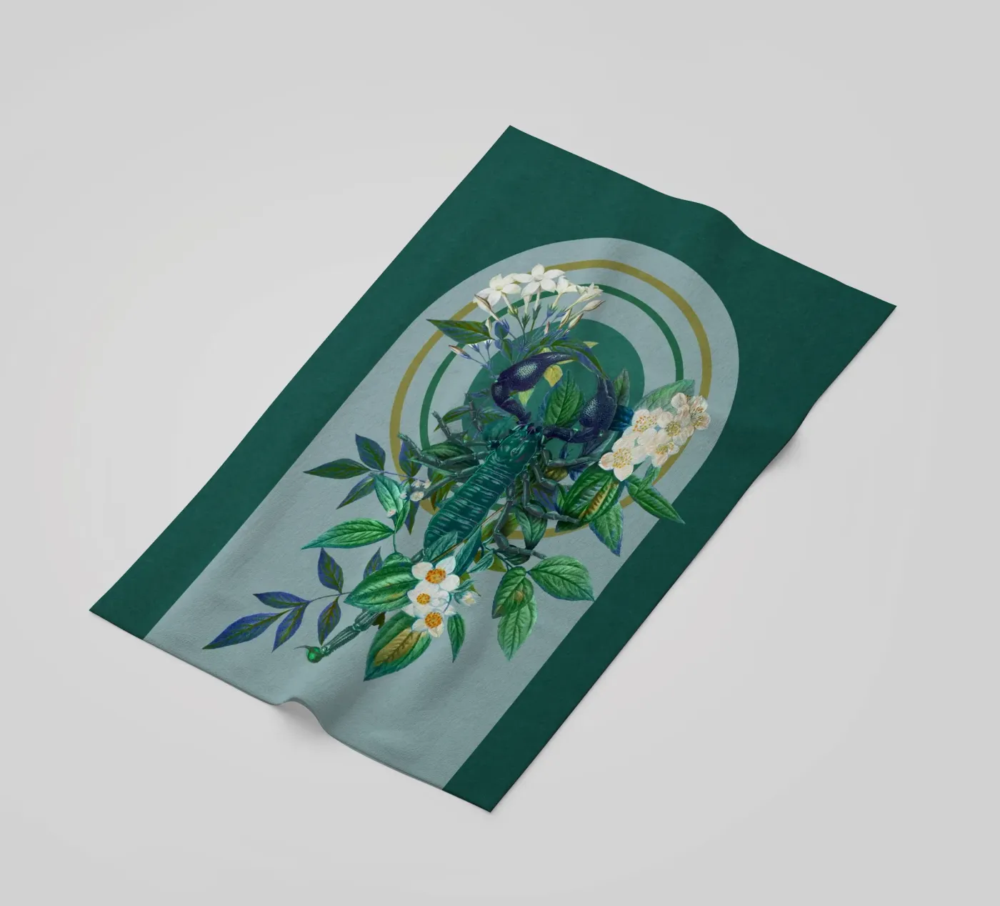 SCORPIO strandhanddoek van burcukorkmazyurek