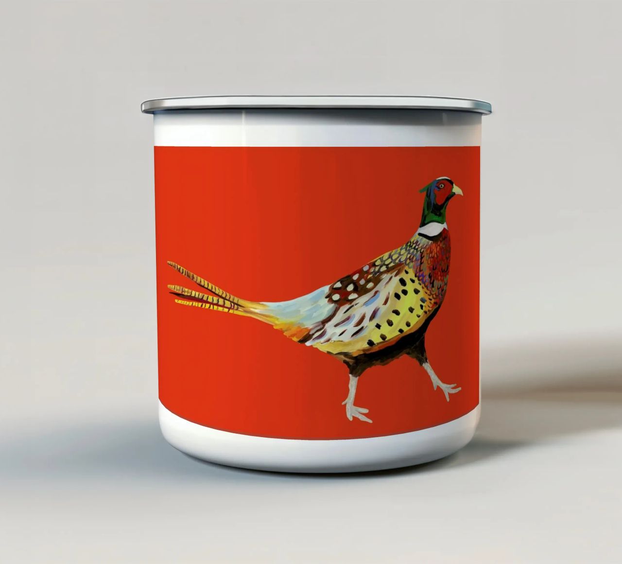Strutting Pheasant On Orange tazza in smalto da Alice Straker
