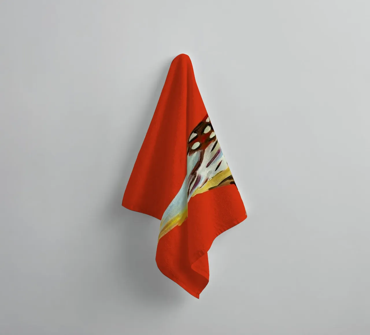 Strutting Pheasant On Orange asciugamano da bagno da Alice Straker