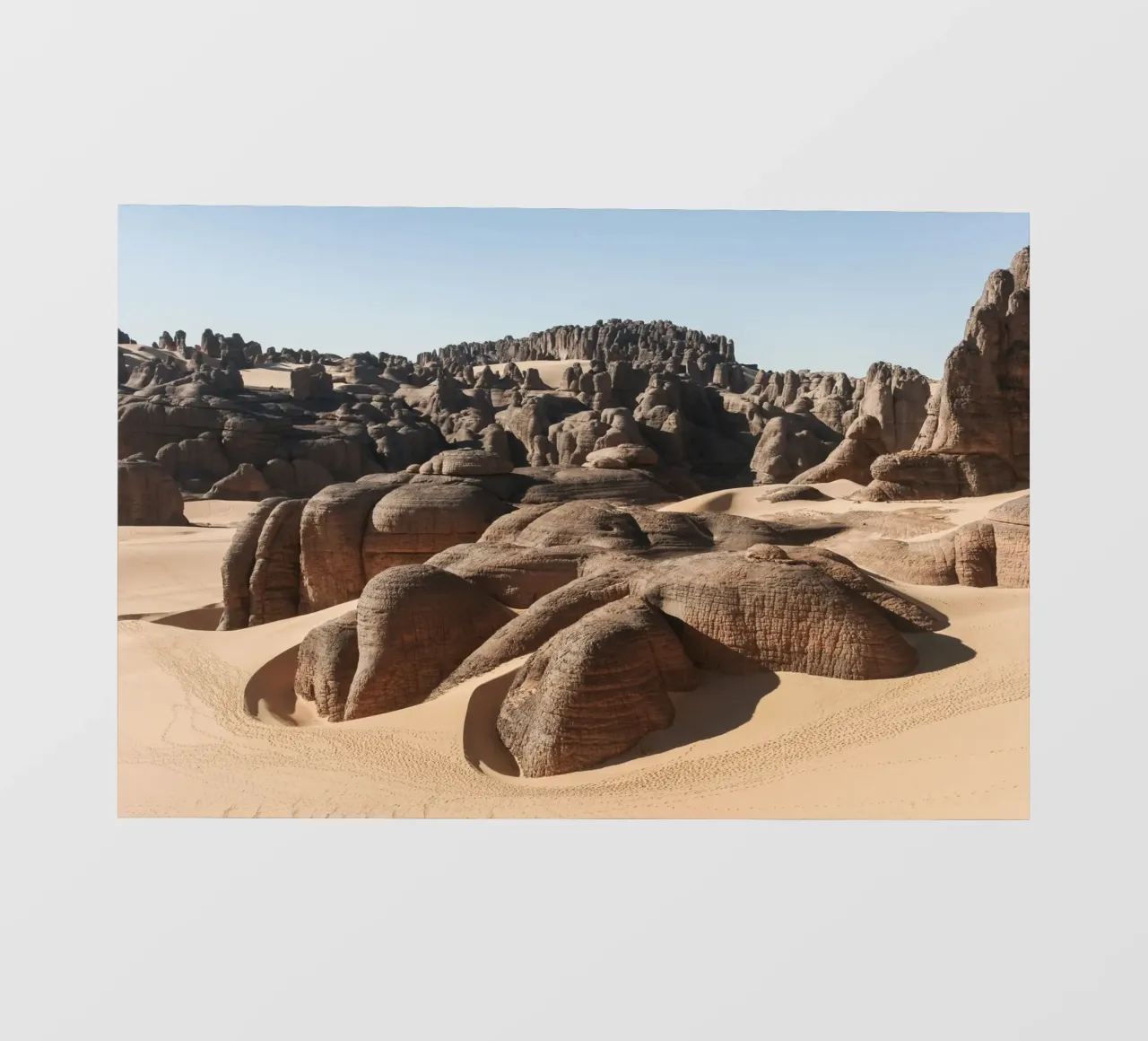 Rocks in the Sahara pellicola backlit da photolovers