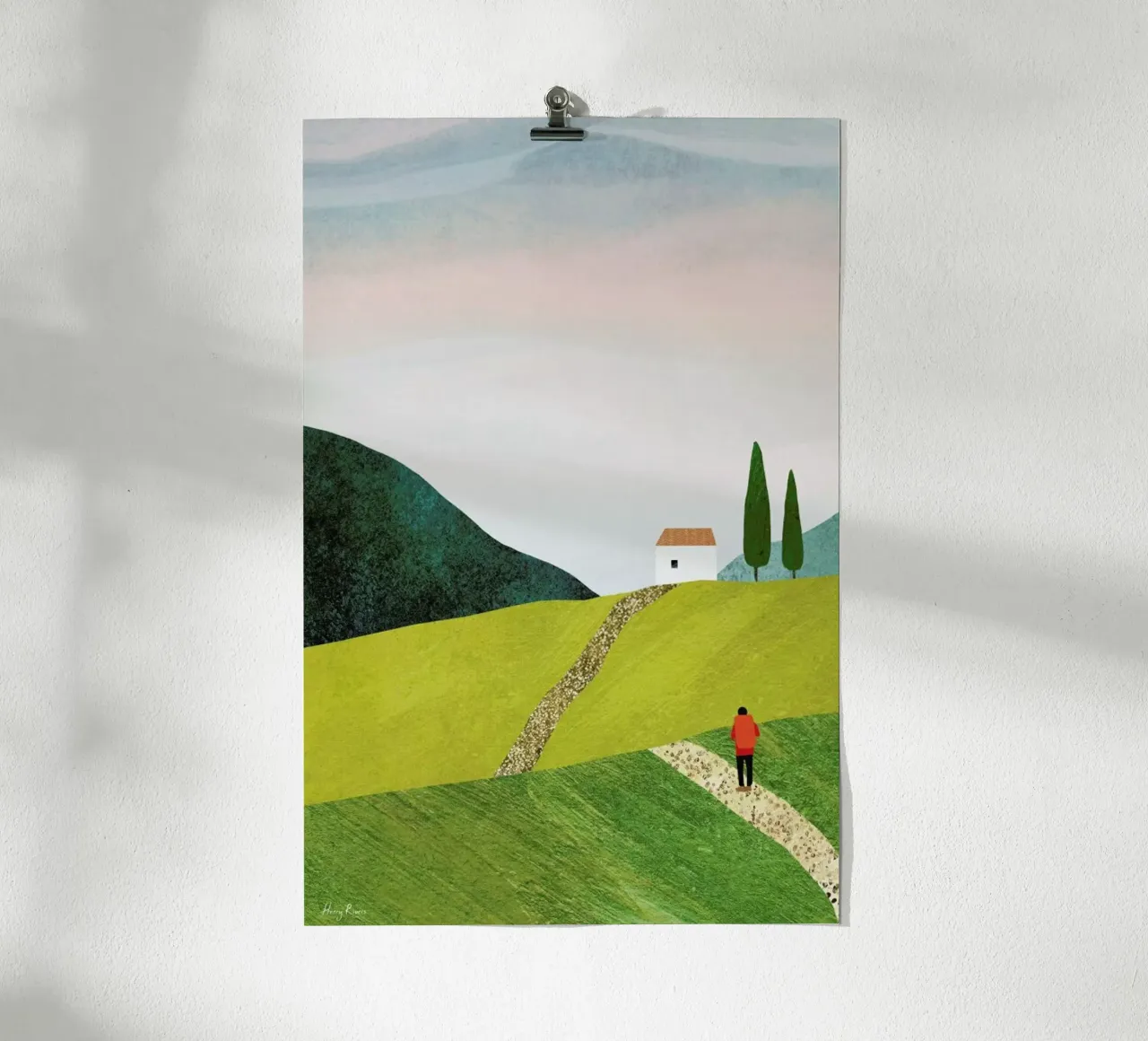 Walking Home poster con telaio in legno da Henry Rivers