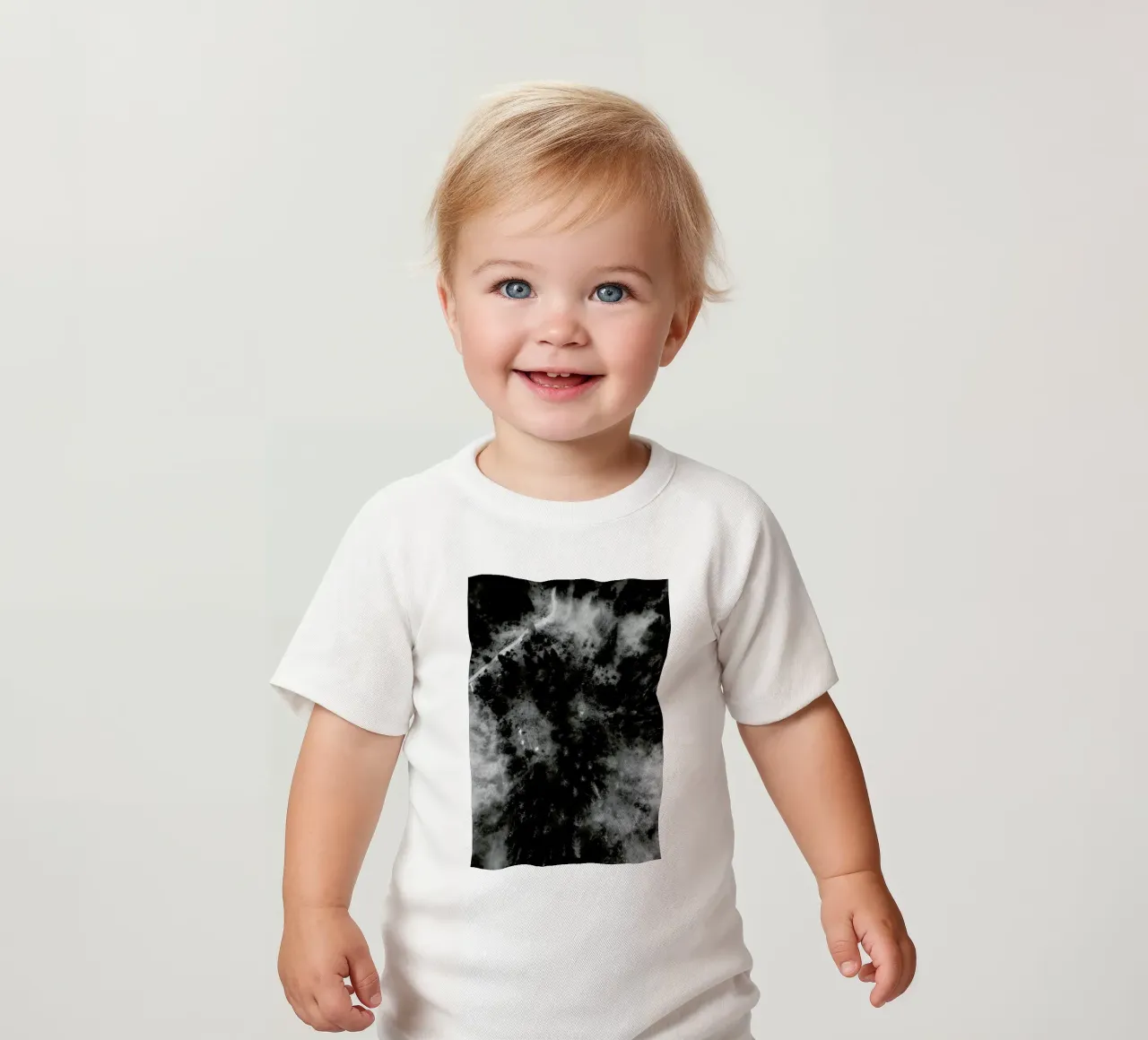 Tree Tops In The Clouds Baby T-Shirt von Sebastian Hilgetag
