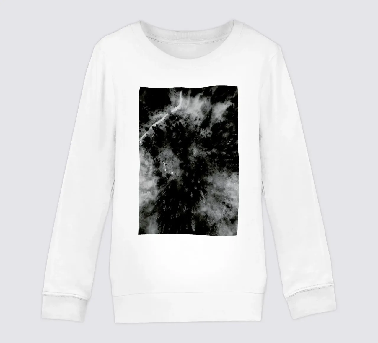 Tree Tops In The Clouds Kinder Sweatshirt von Sebastian Hilgetag