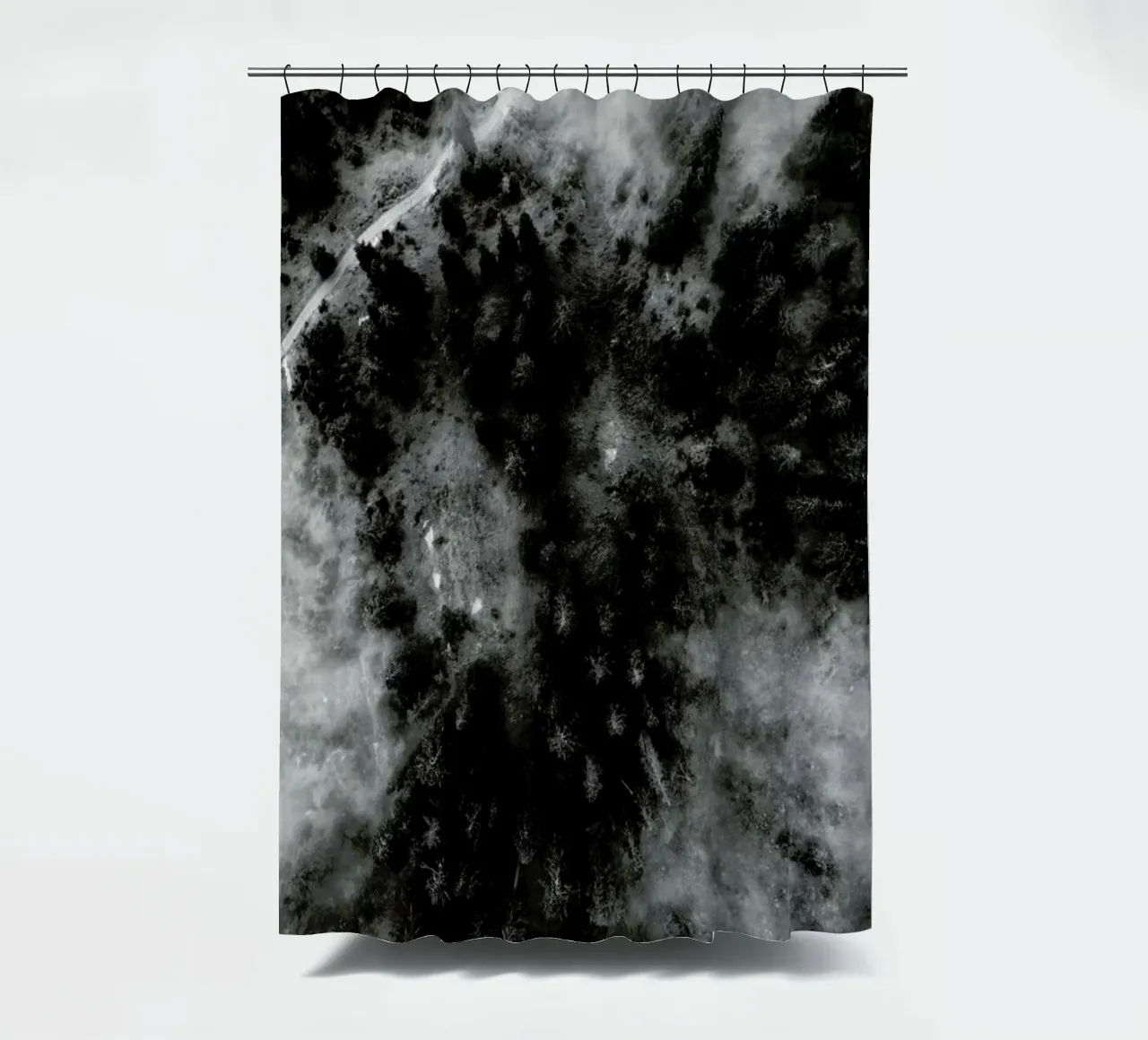 Tree Tops In The Clouds tenda da doccia da Sebastian Hilgetag