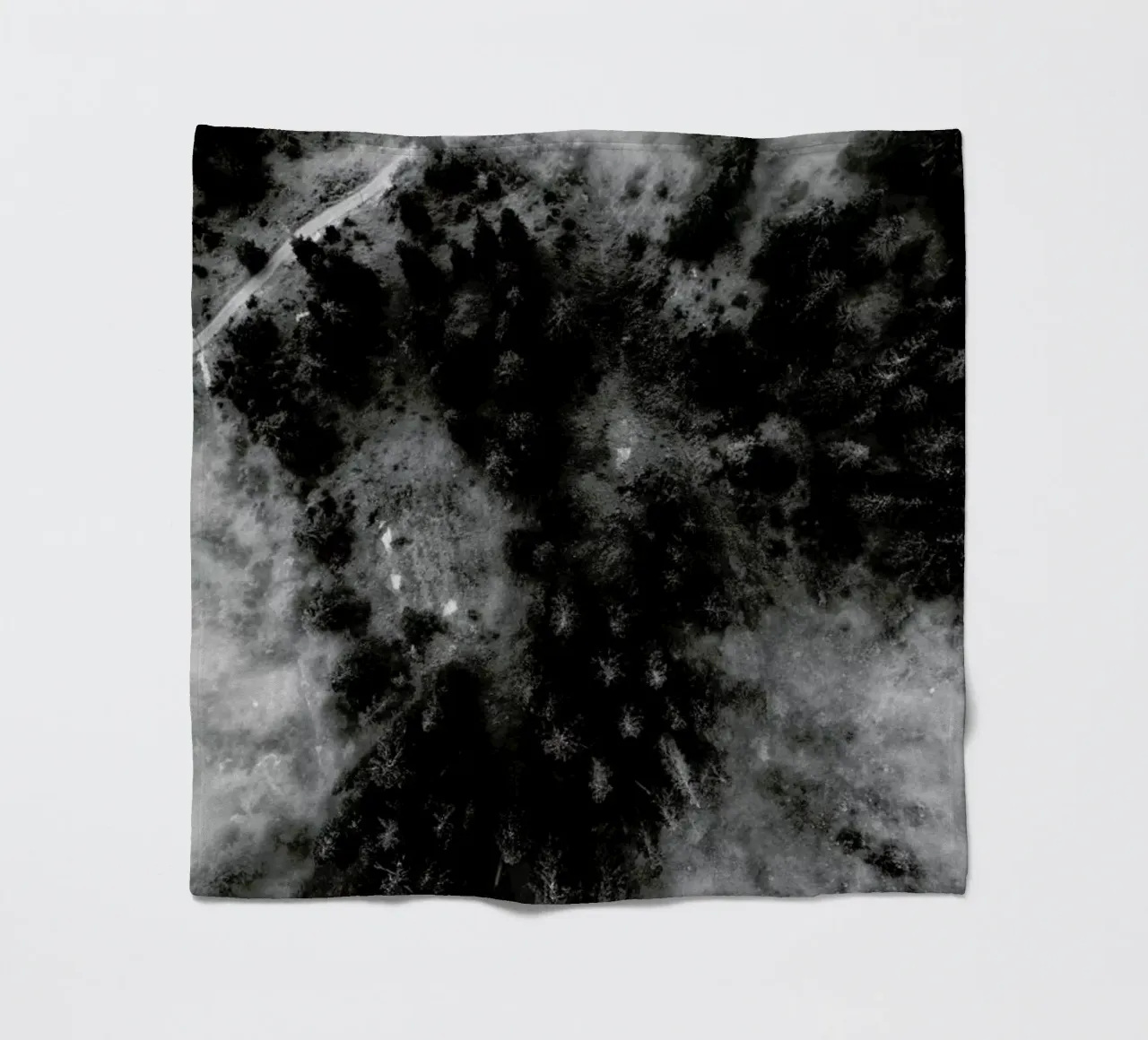 Tree Tops In The Clouds Fleecedecke von Sebastian Hilgetag