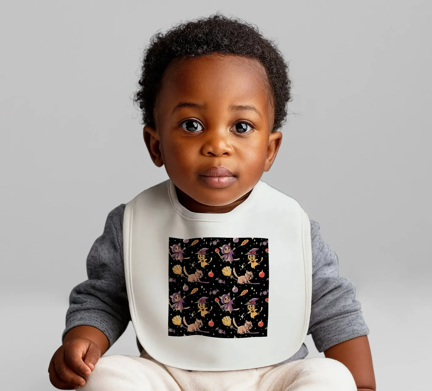 Pattern Magic Cats Babylätzchen von Tobe Fonseca
