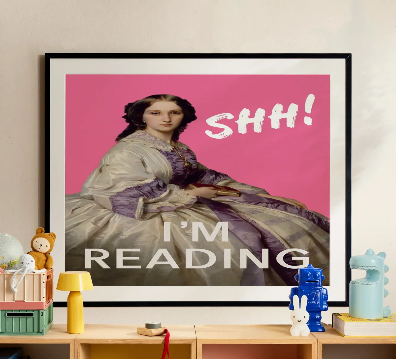 Shh I'm reading Pink Art poster con telaio in legno da GraceDigitalArtCo