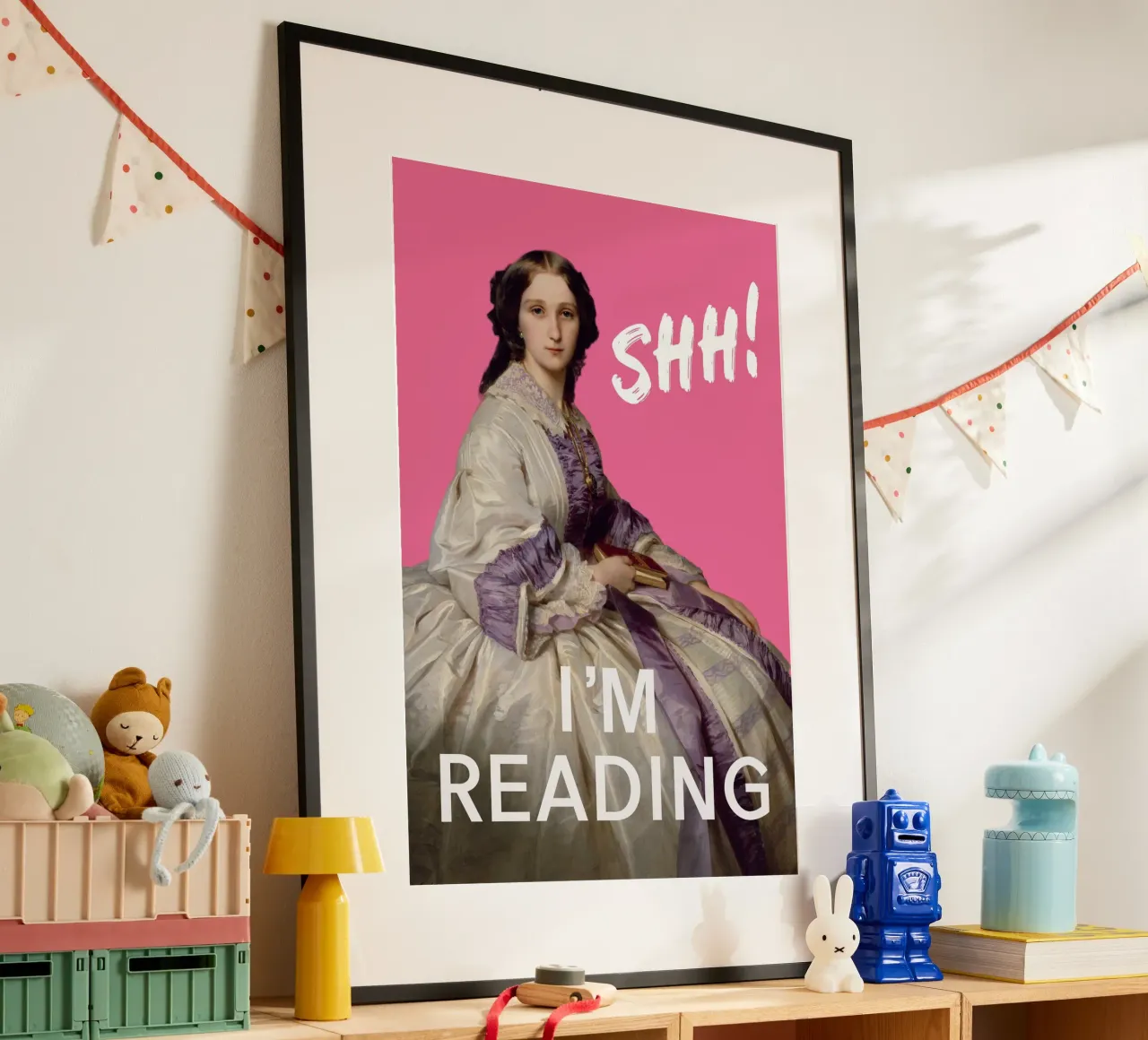 Shh I'm reading Pink Art poster con telaio in legno da GraceDigitalArtCo