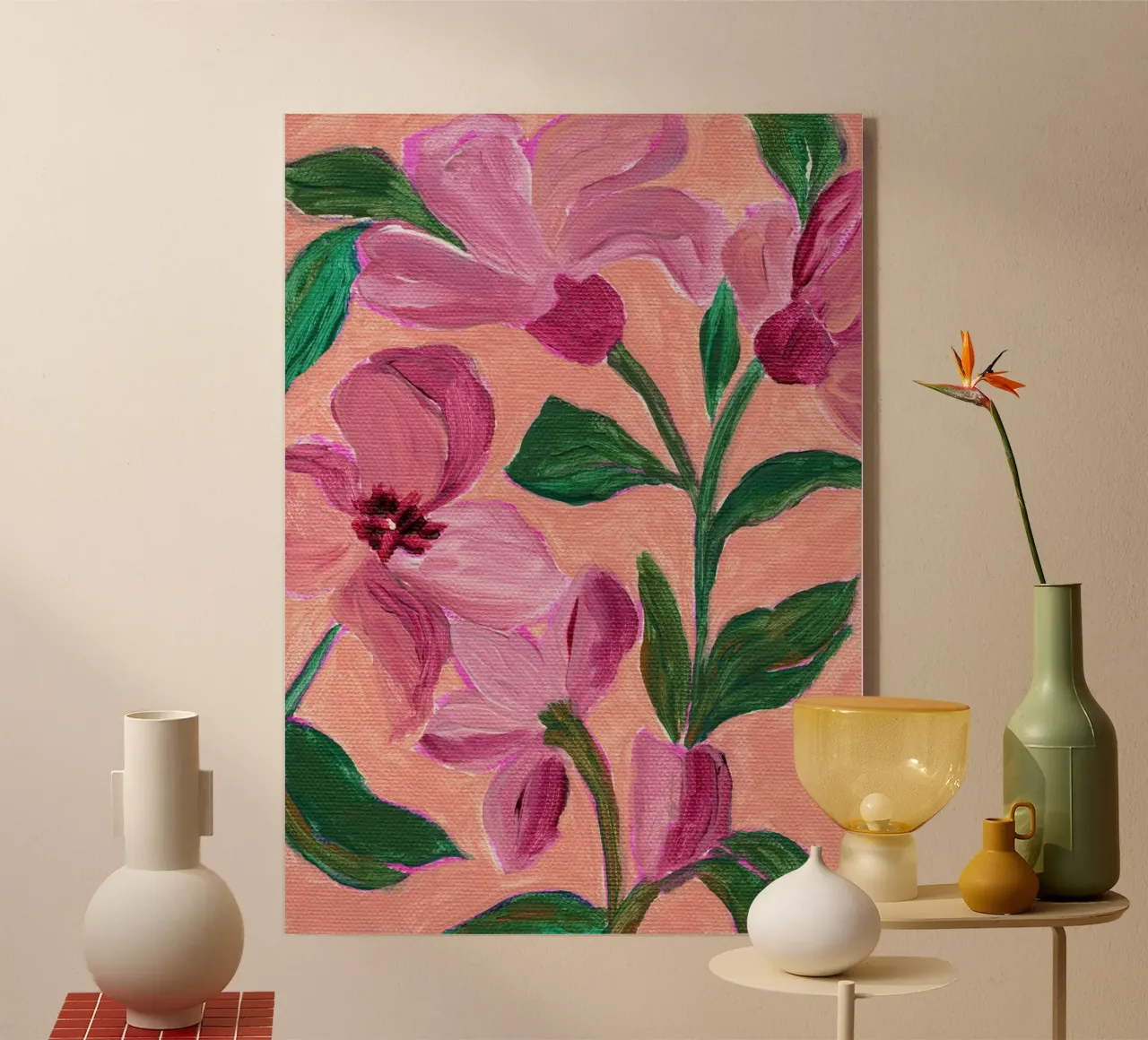 Fiori rosa con foglie verdi in grassetto plexiglass da Nikita Jariwala