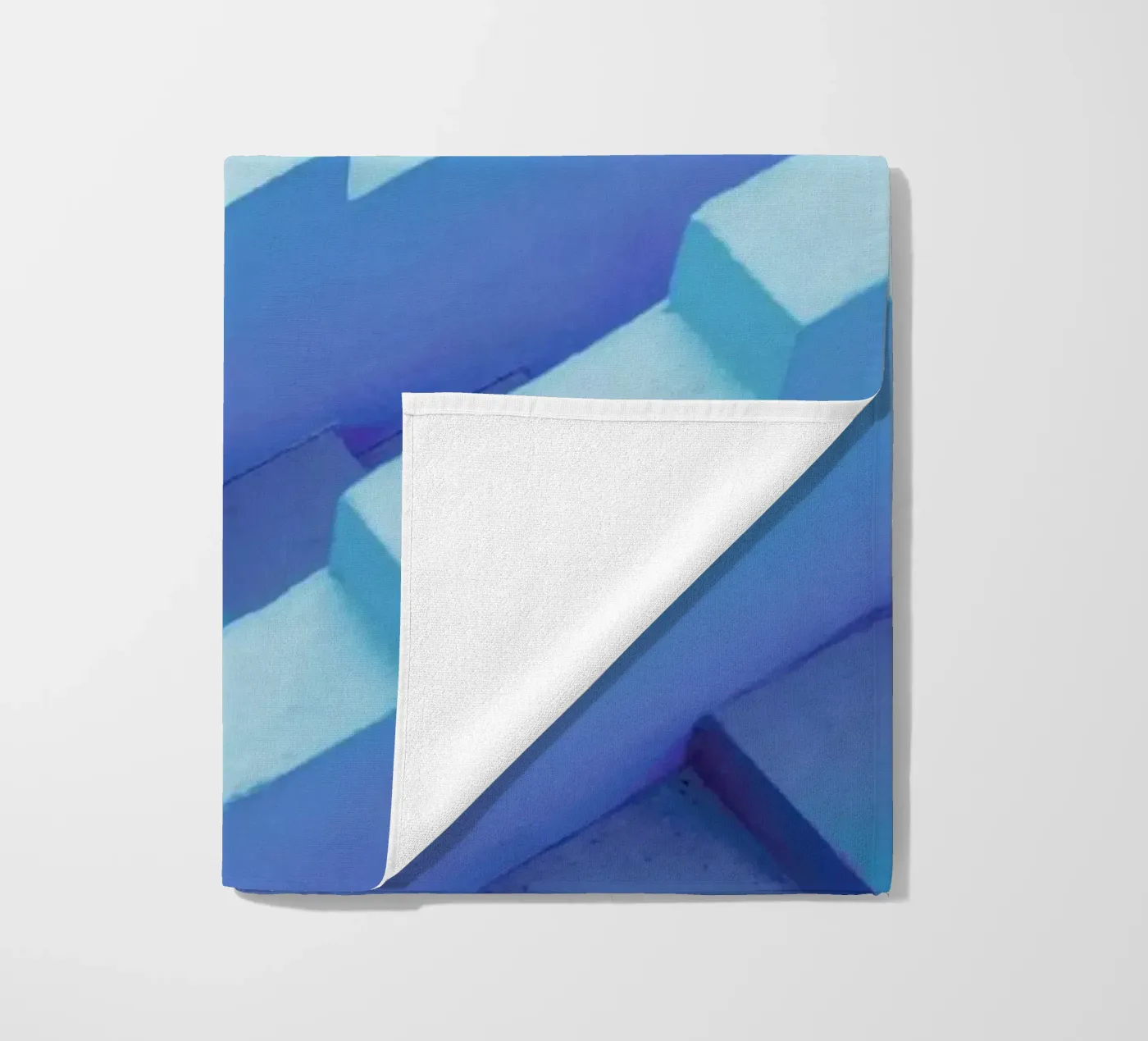 Blue Maze telo mare da Rupert Höller