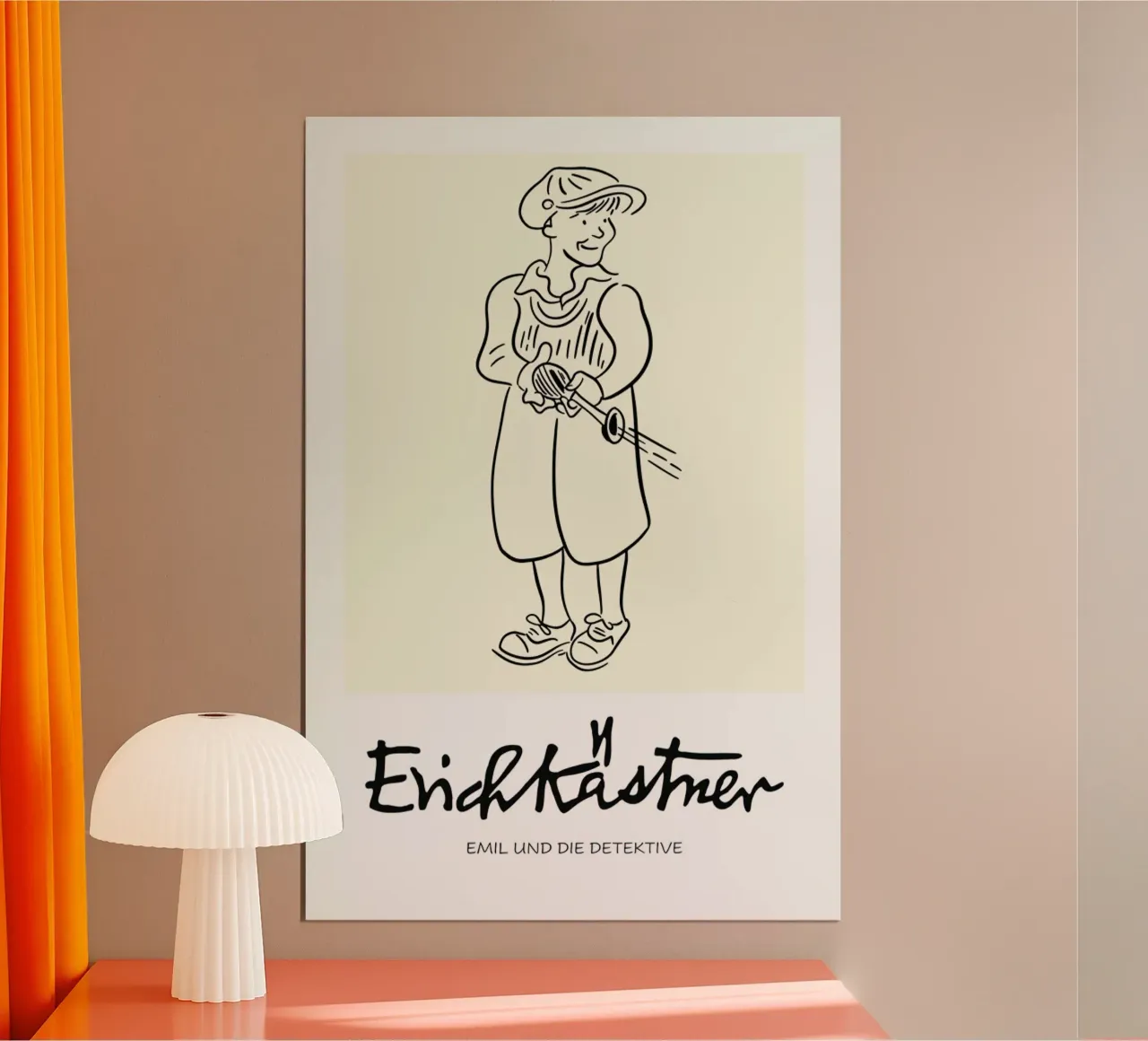 Erich Kästner 4 poster con telaio in alluminio da Little Flourishes