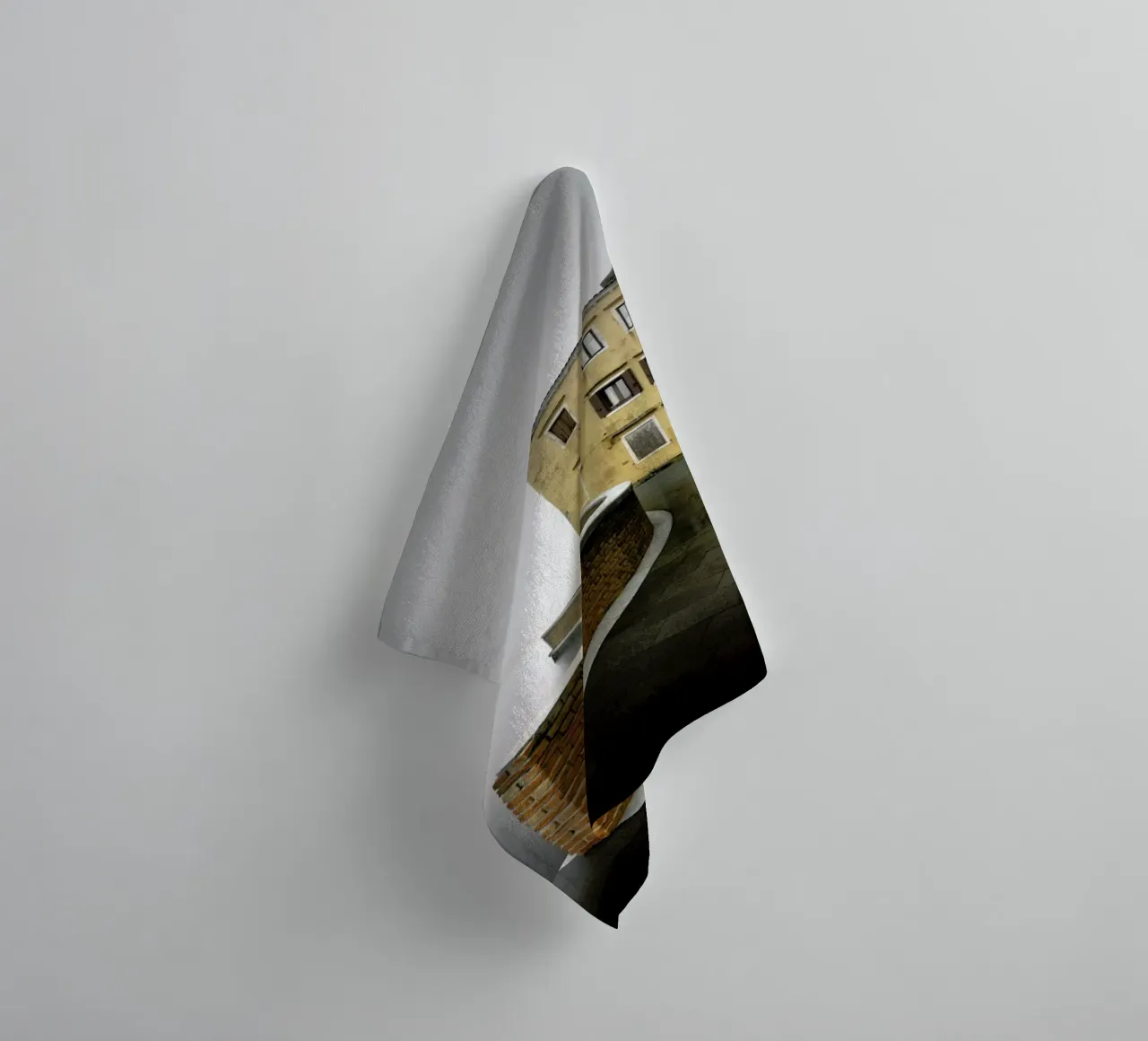 Incognito Tornanti asciugamano da bagno da Håggard Photography | Ronny Behnert