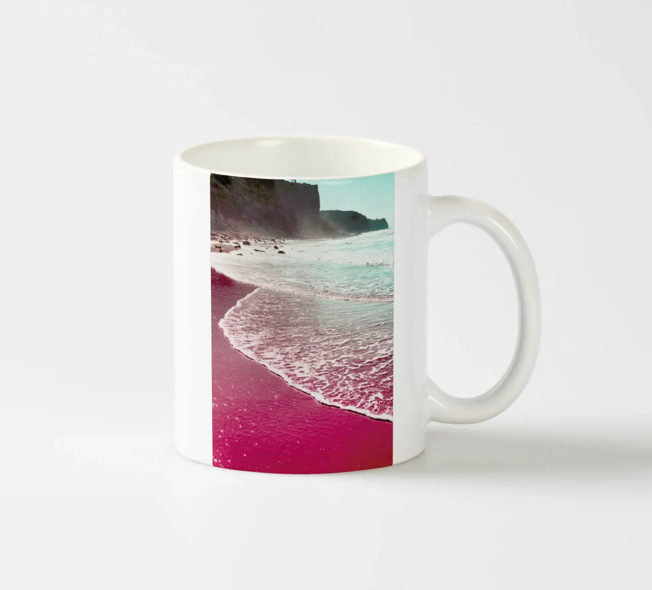 Is This Real? tazza in ceramica da Sebastian Hilgetag