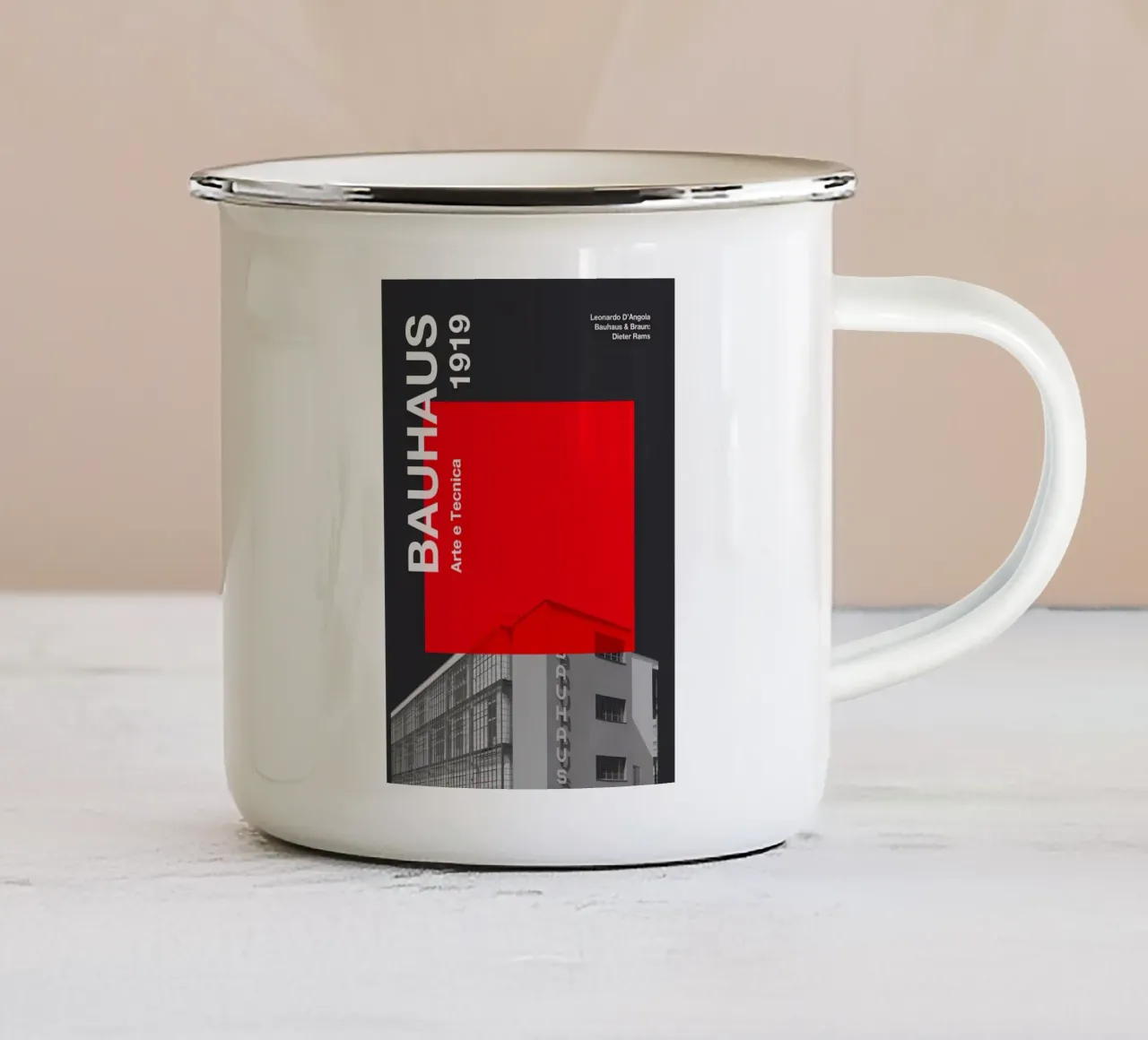 Bauhaus tazza in smalto da Brooke