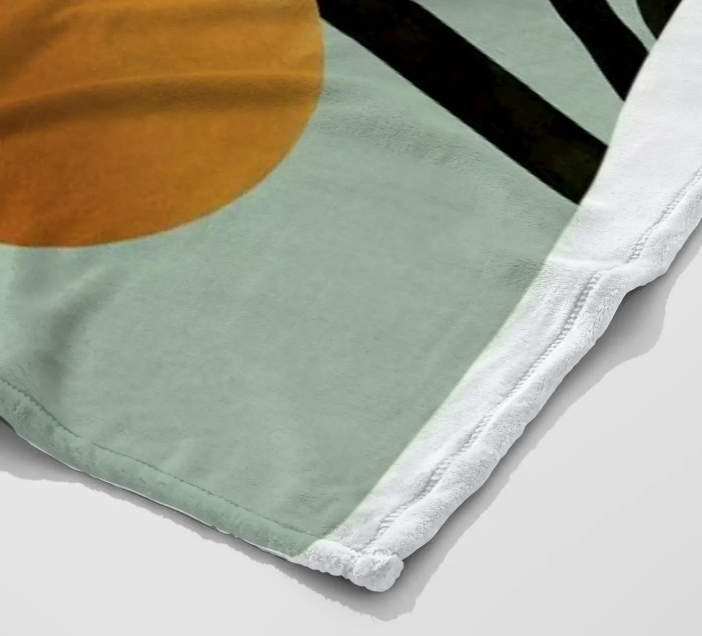 Tree Decoration Fleecedecke von Maarten Léon