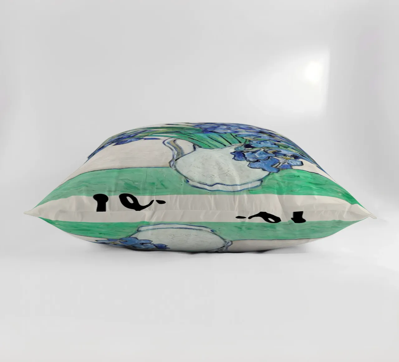 Signed, Vincent – Irises 2 cuscino da Vintage by JUNIQE