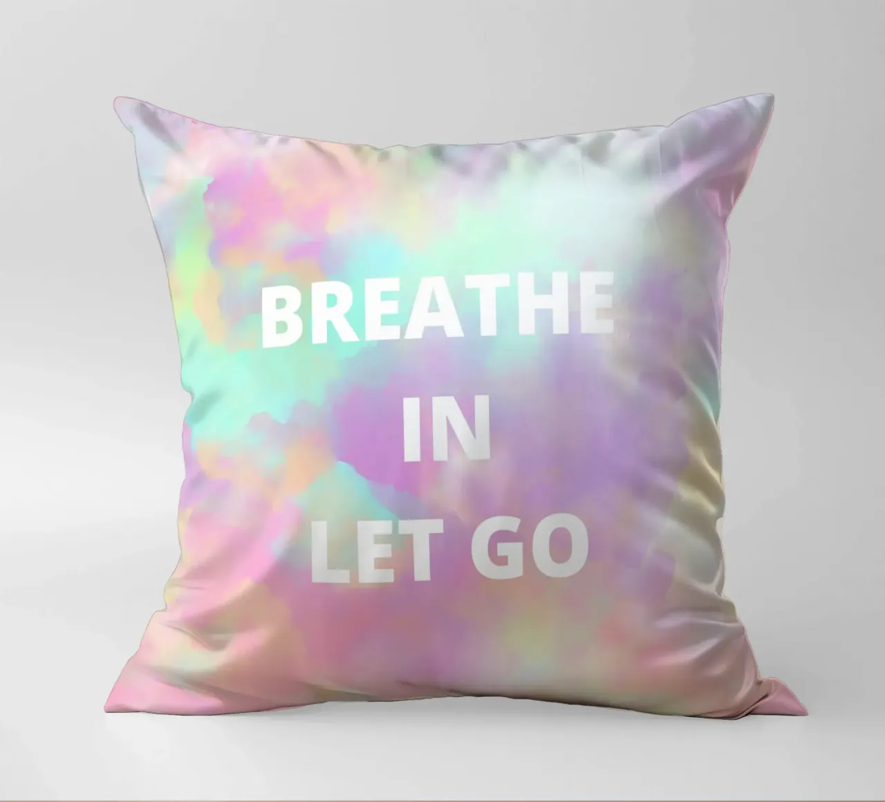 Breathe In, Let Go cuscino da Words by Niki