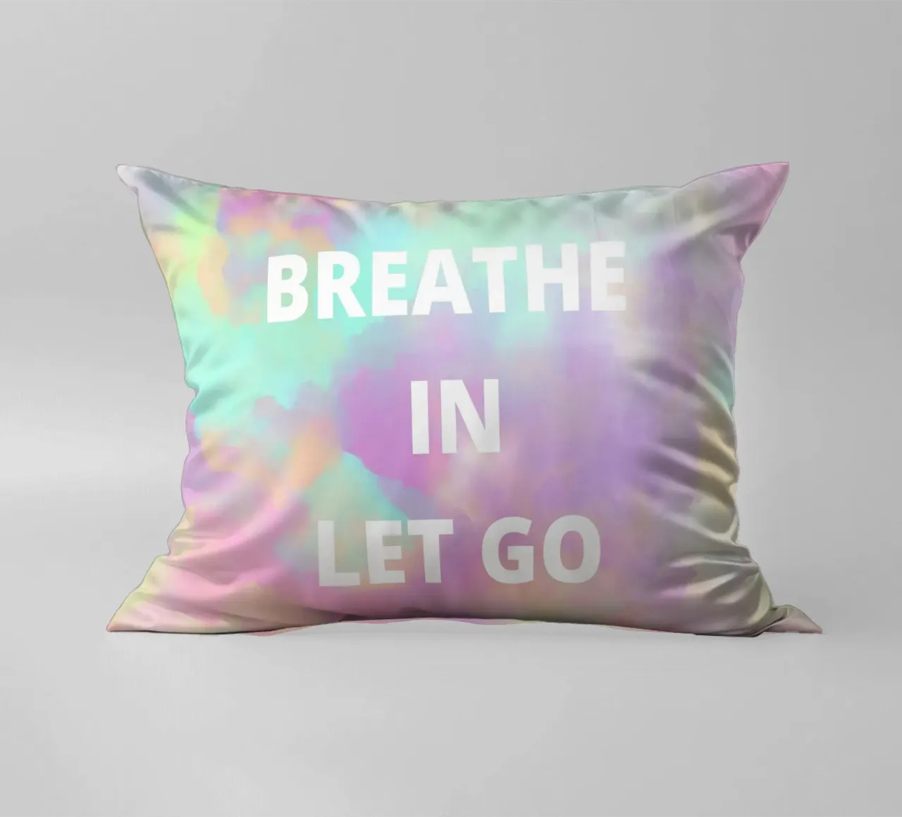 Breathe In, Let Go cuscino da Words by Niki