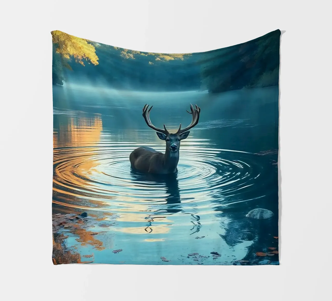 Cervi in un fiume tranquillo coperta in pile da Wild Beauty