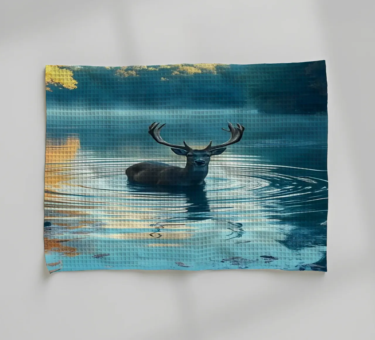 Cervi in un fiume tranquillo canovaccio da cucina da Wild Beauty