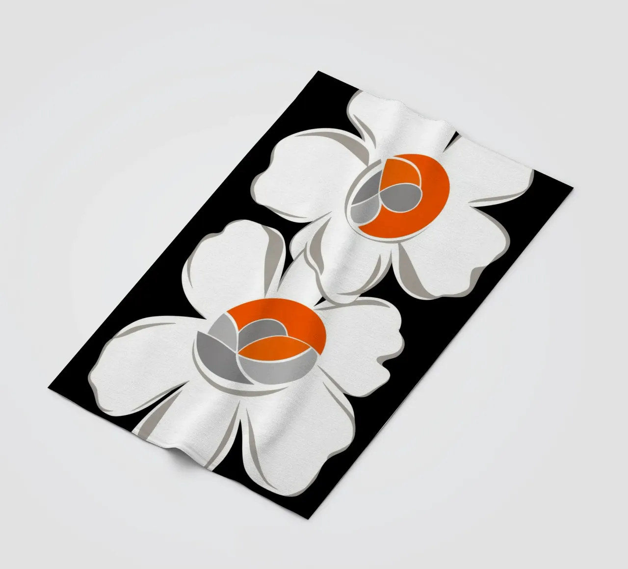Pila di fiori modernista coperta in pile da Moonlite Desire
