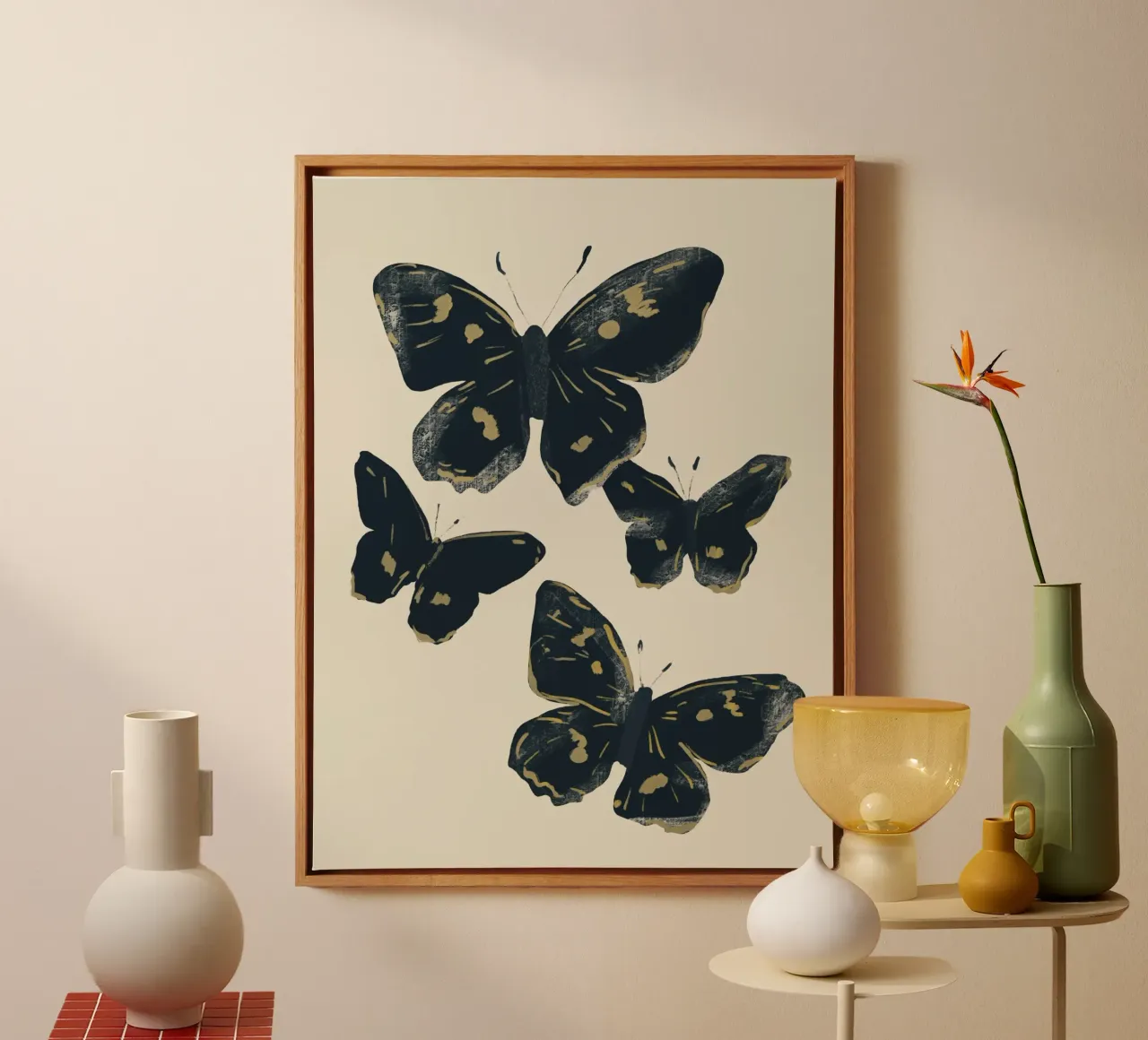 Zwarte vlinders 2 canvas met Baklijst van ThingDesign
