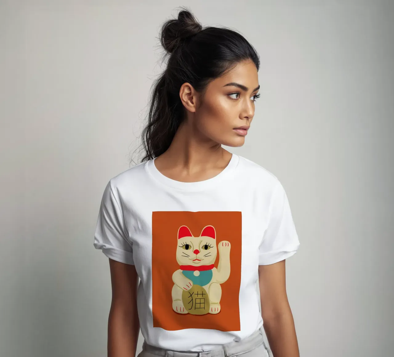 Maneki Neko Cat On Orange t-shirt da Be Mart