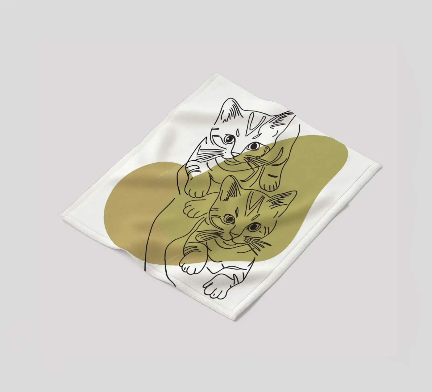 Two Kittens fleece blanket by RELAXING TOUCH