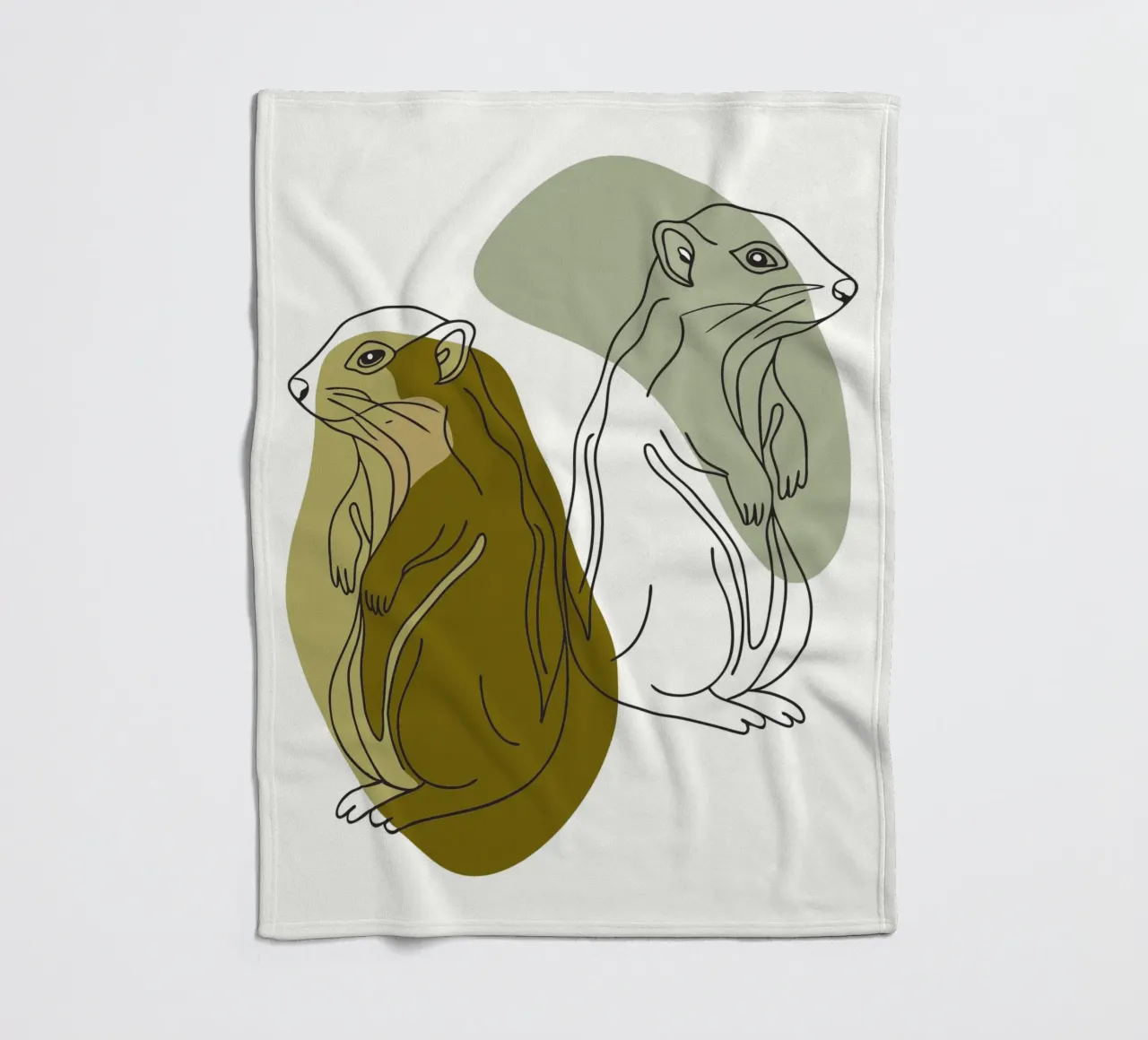 Two Squirrels Fleecedecke von RELAXING TOUCH