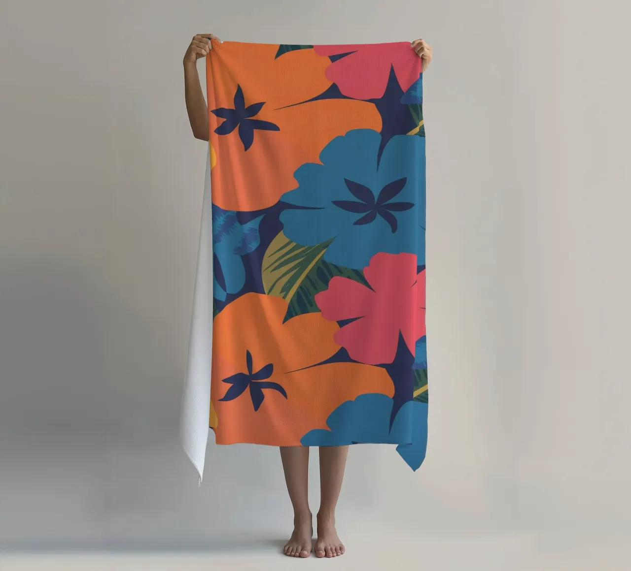 Esplosione floreale tropicale telo mare da Lumie Layers