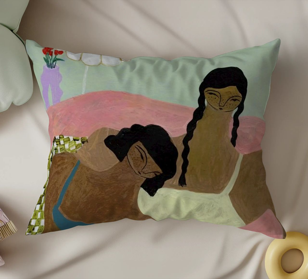 Surrounded by a Blanket cuscino da Nudes and Croissants