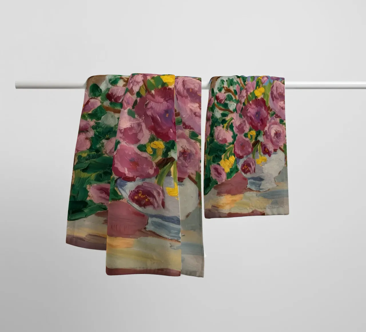 Fiori di luce celeste asciugamano da bagno da Radiance Landscape