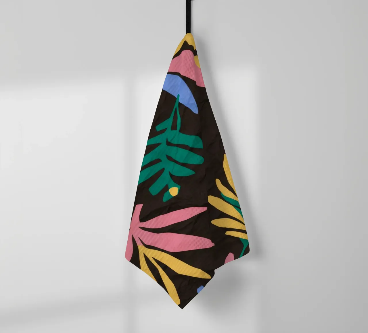 Tropic Noir Elegance torchon de Grande Serene