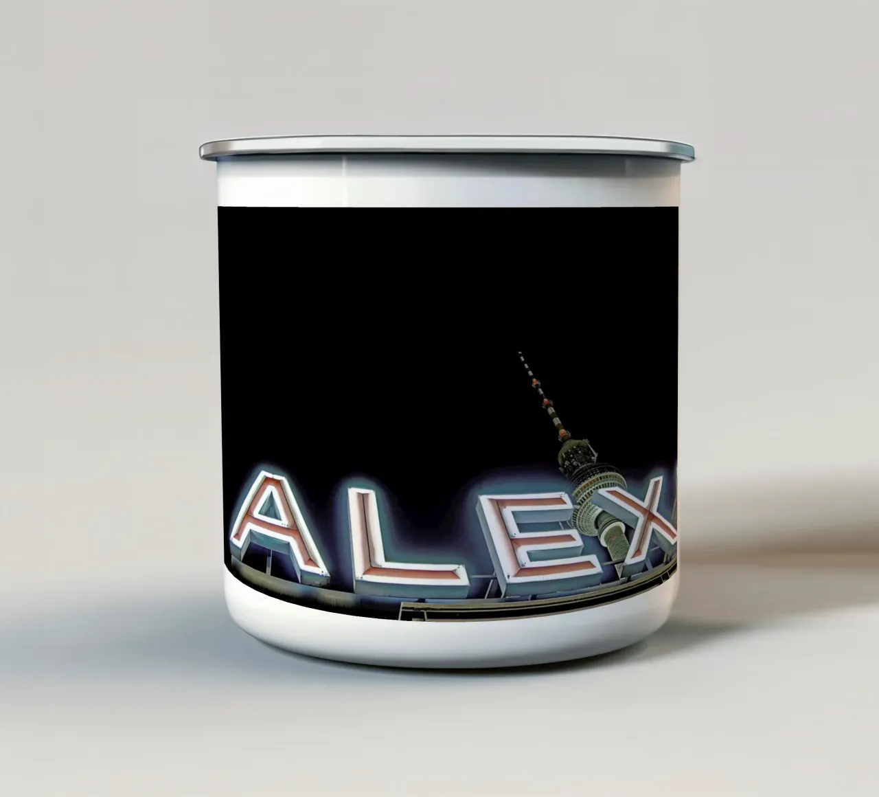 Alex tazza in smalto da Michael Belhadi
