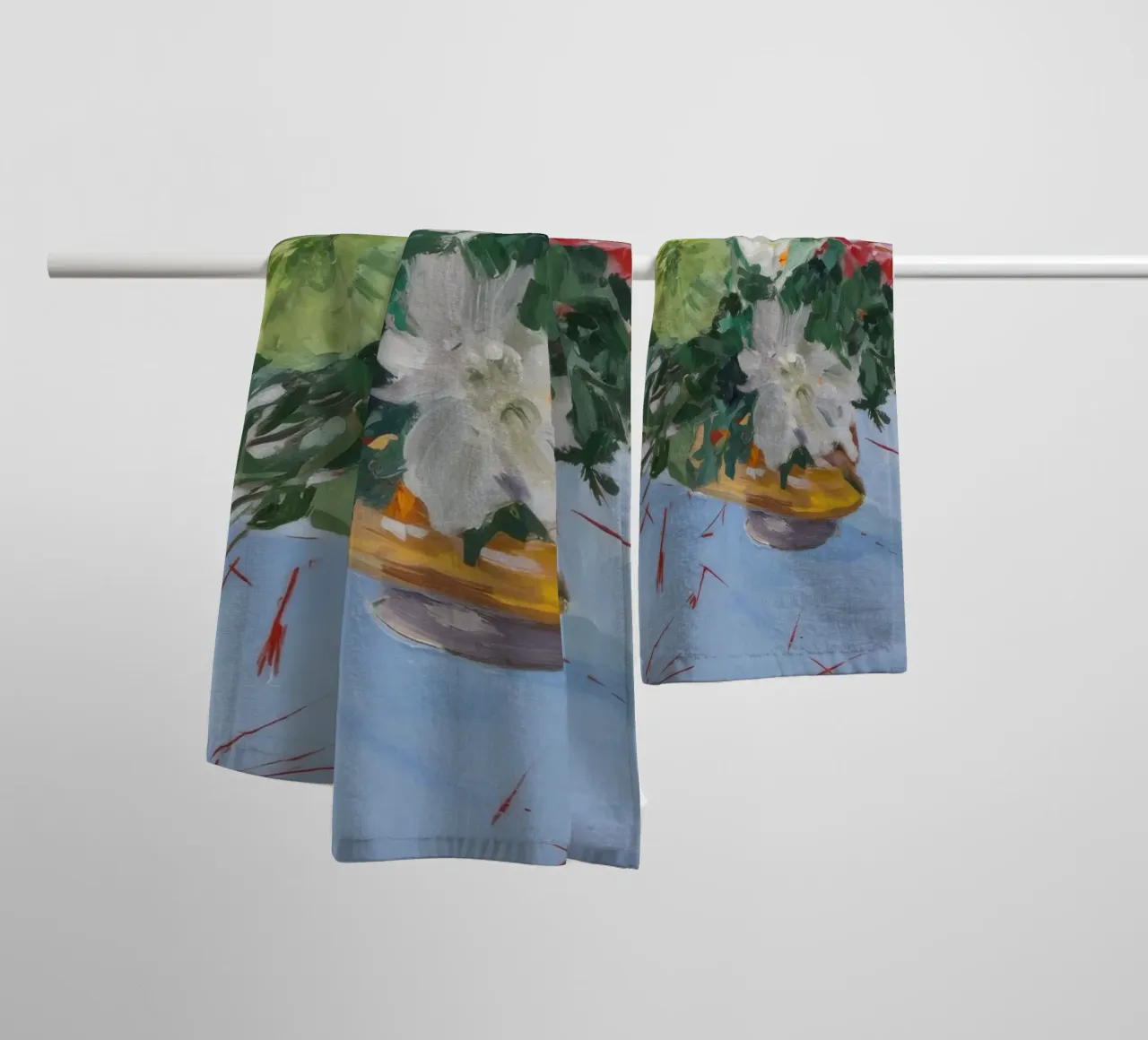 Armonia di petali d'avorio asciugamano da bagno da Radiance Landscape