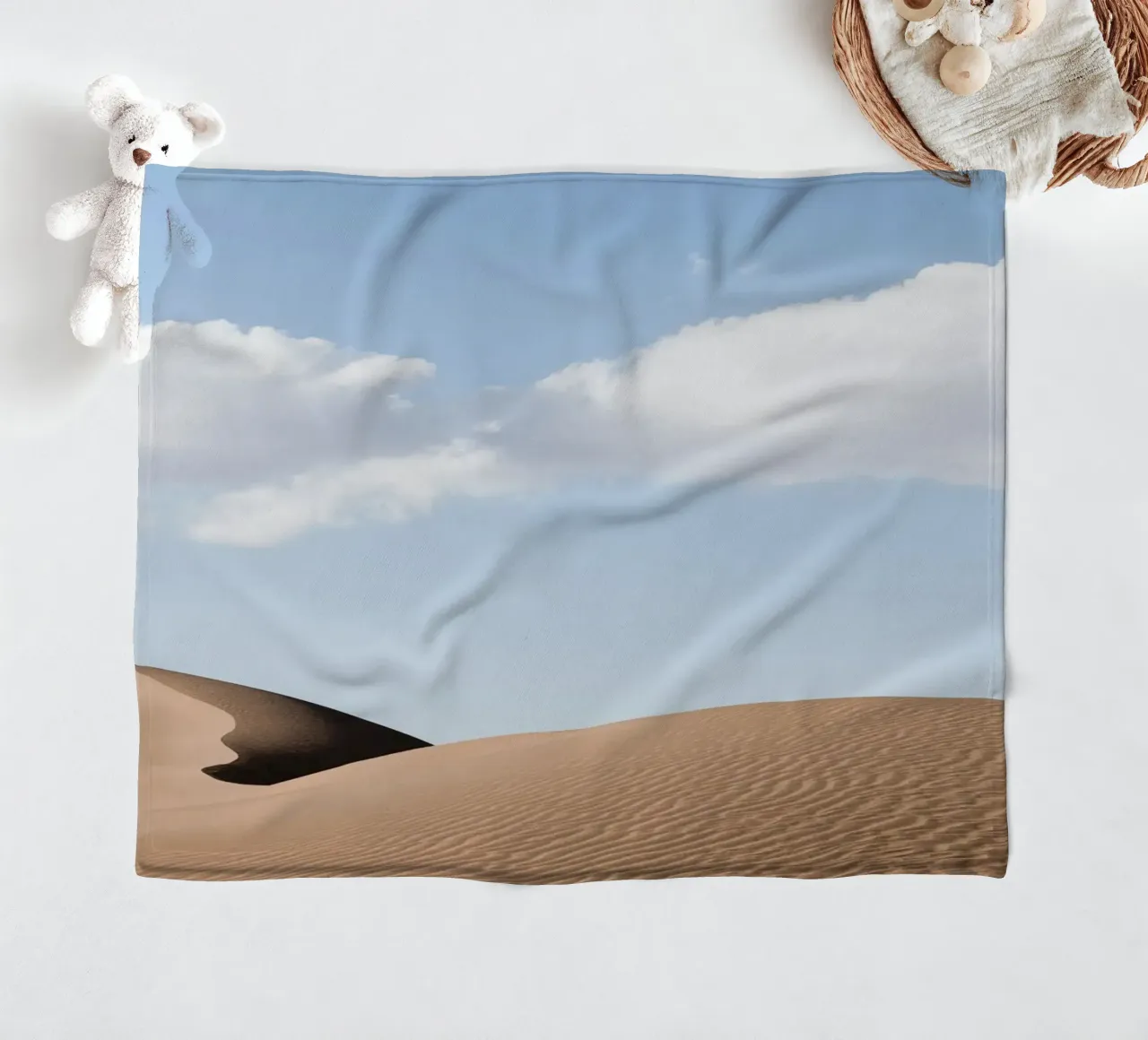 Clouds in the desert coperta in pile da photolovers