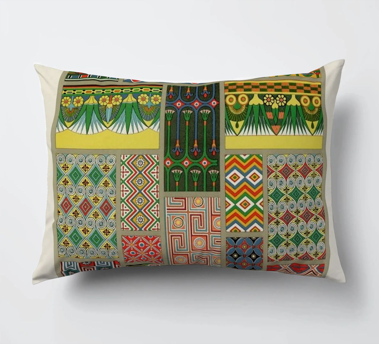 Racinet -  Egyptian  Ornamental Pattern coussin de Vintage by JUNIQE