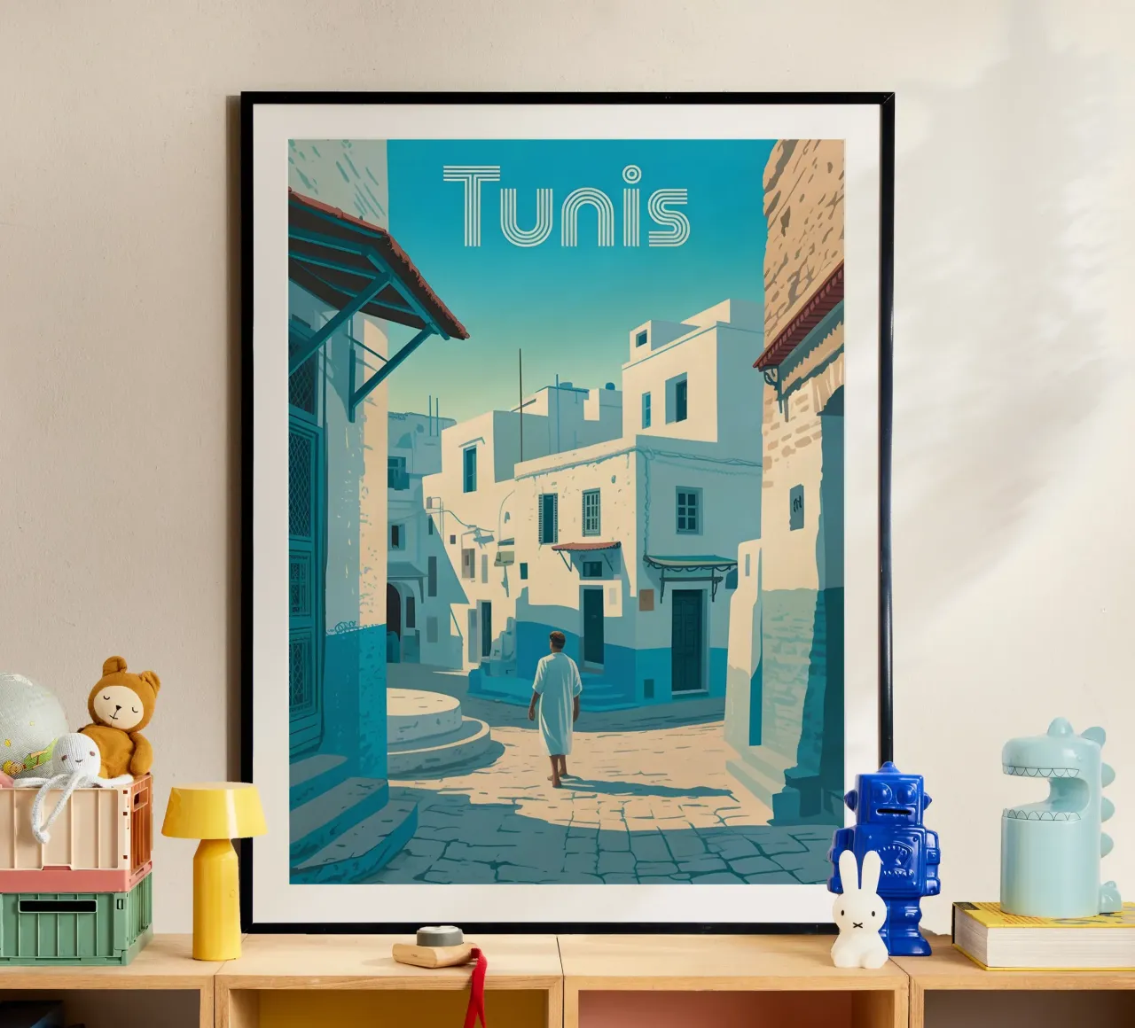 Poster di viaggio vintage di Tunisi poster con telaio in legno da Vintage Travel Art