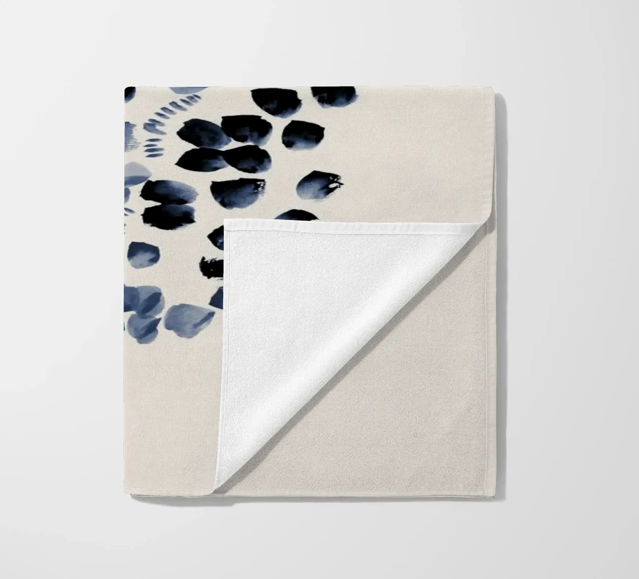 Danushka - Fiori su una vite I telo mare da The Artcircle