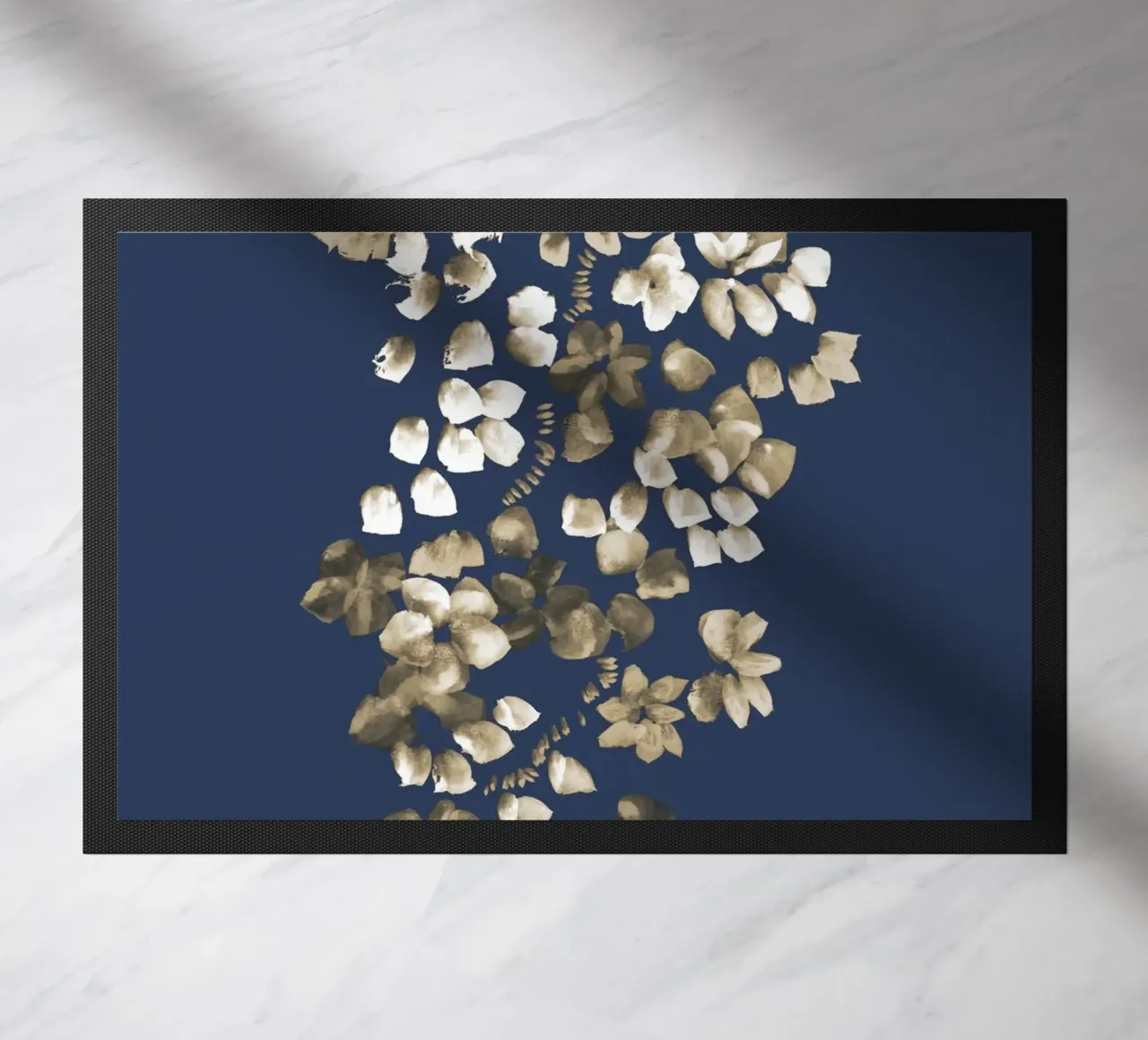 Danushka - Fiori su una vite II zerbino da The Artcircle