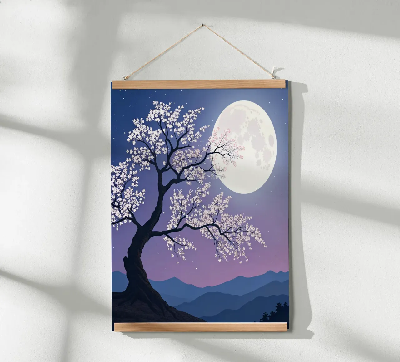 L'abbraccio luminoso della luna piena sui fiori di ciliegio poster con telaio in legno da Artistic-shop
