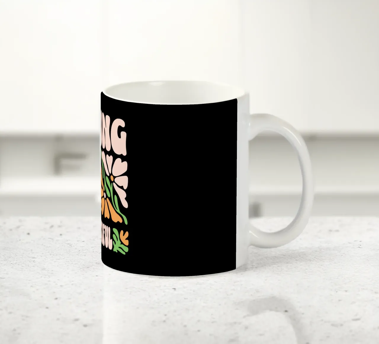 Giovane e bella tazza in ceramica da Gunawan Rb