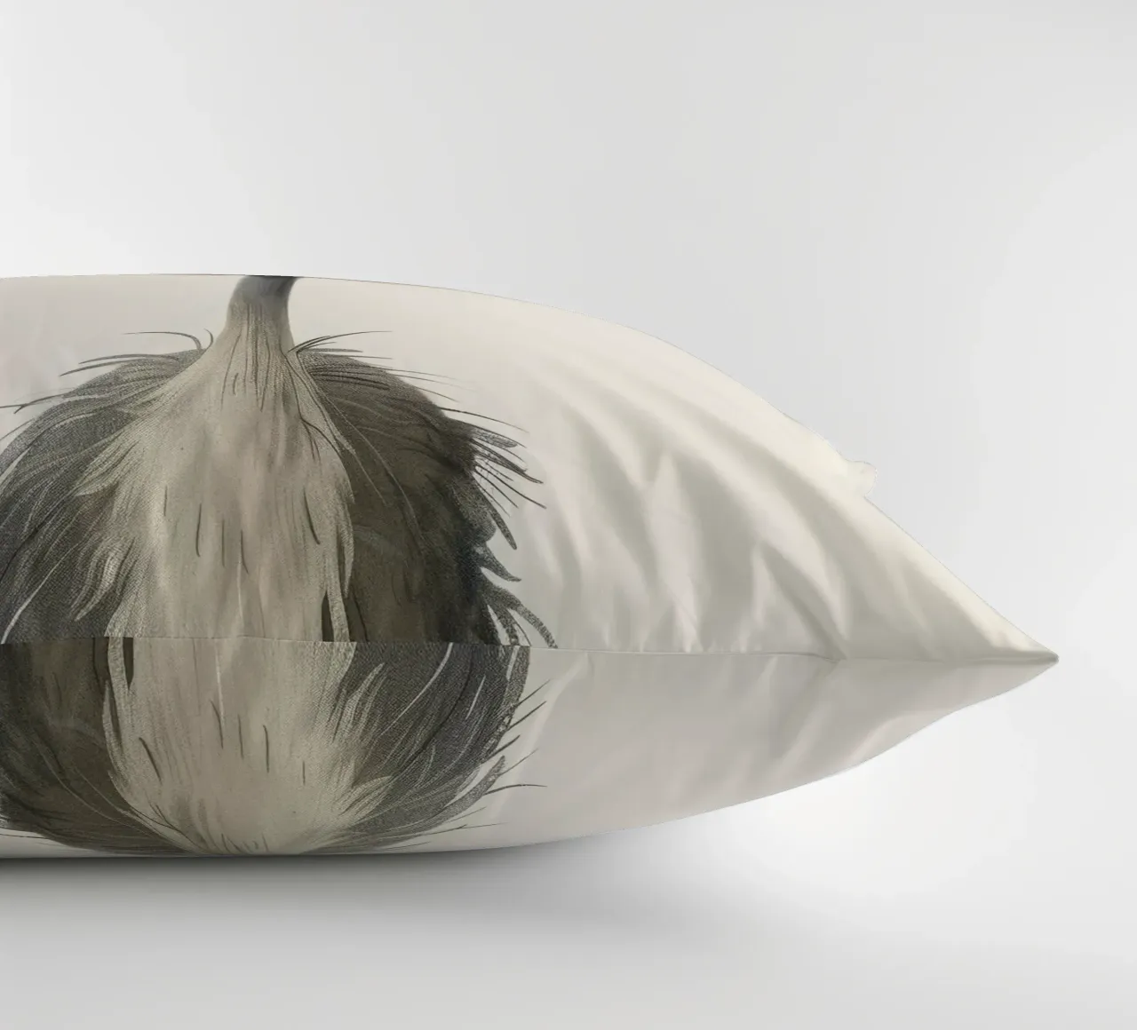 Quirky Emu - Un amico divertente e piumato cuscino da DesignDoodle