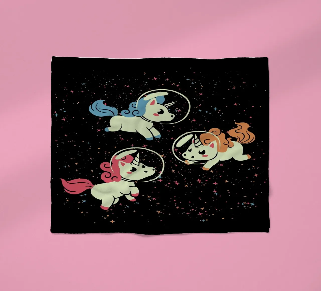 Space Unicorn coperta in pile da Tobe Fonseca