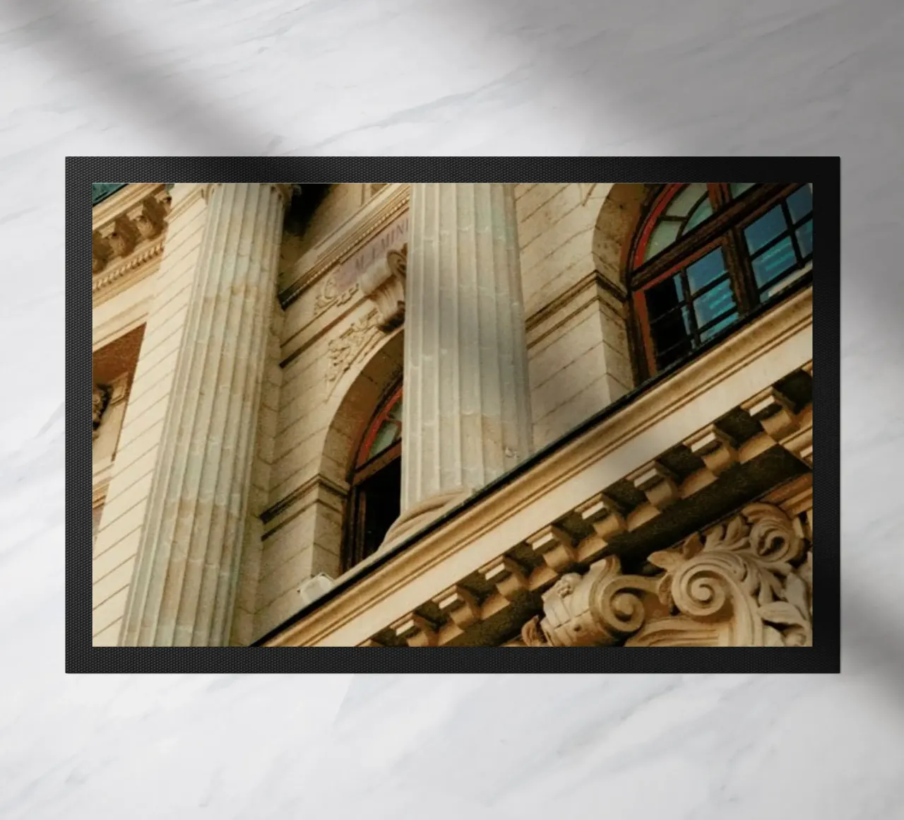 Analog Series Beautiful Columns zerbino da Sebastian Hilgetag