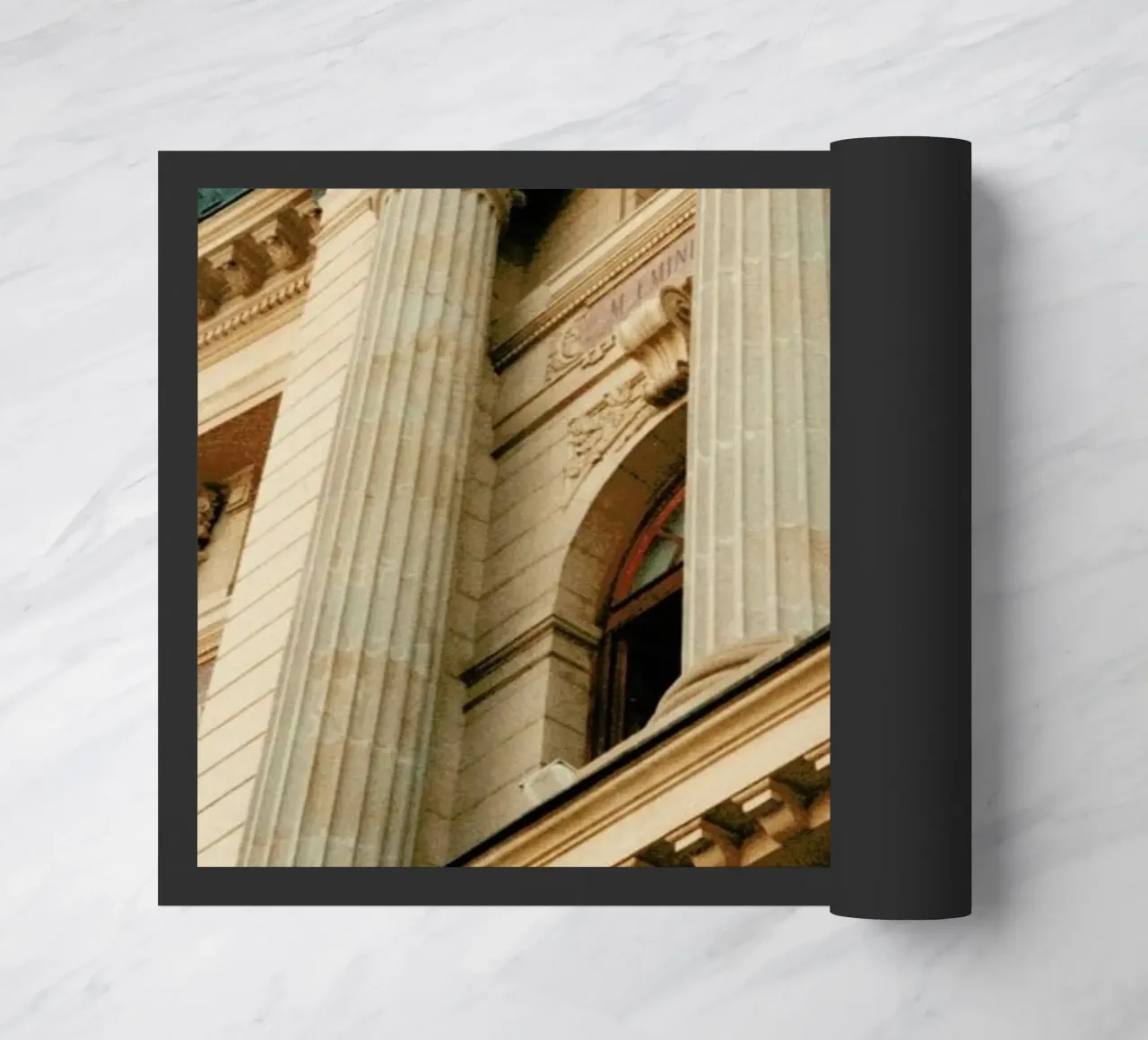 Analog Series Beautiful Columns Fußmatte von Sebastian Hilgetag