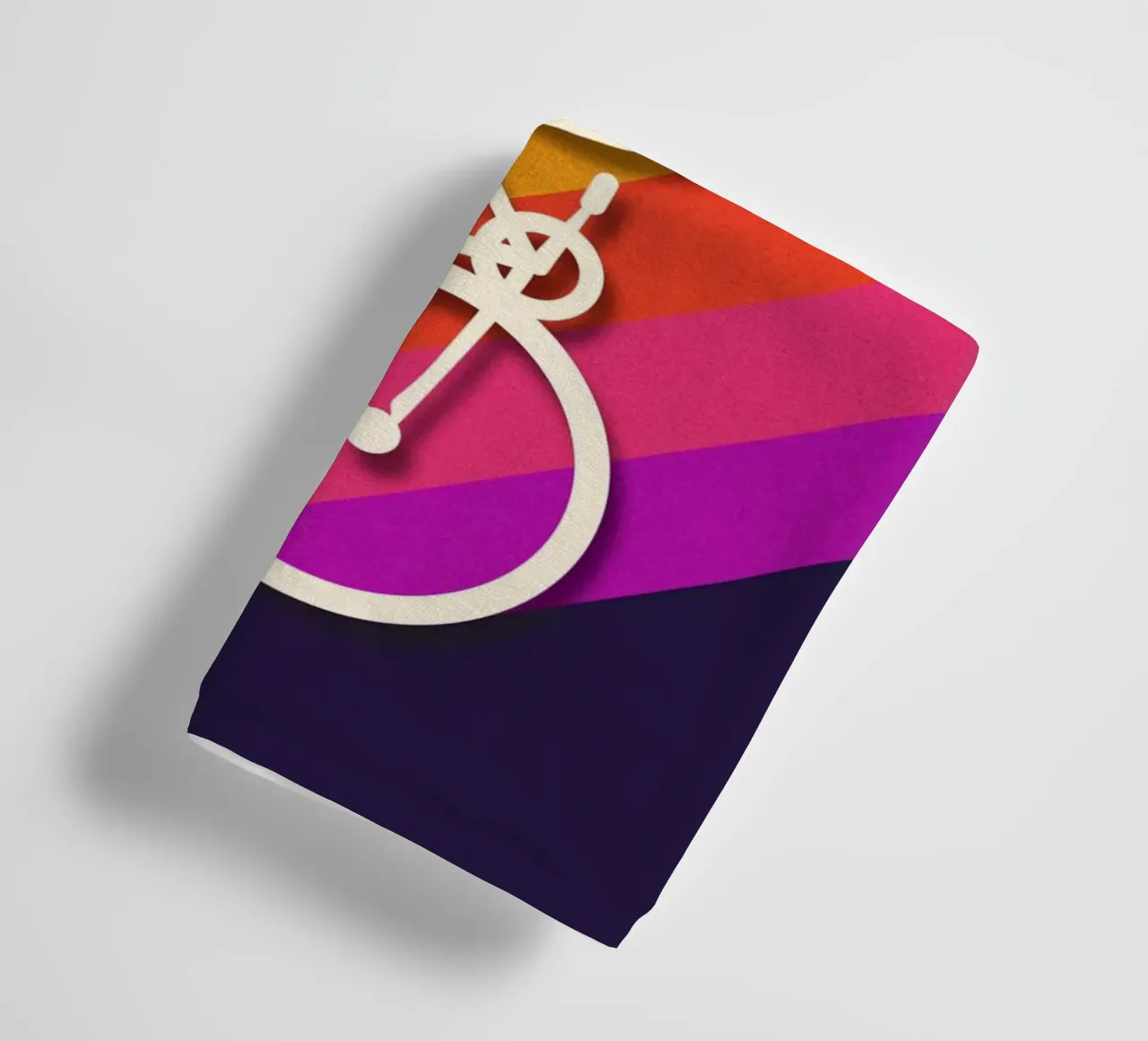 Bici retrò e strisce arcobaleno - Poster minimalista in grassetto asciugamano da bagno da showmemars