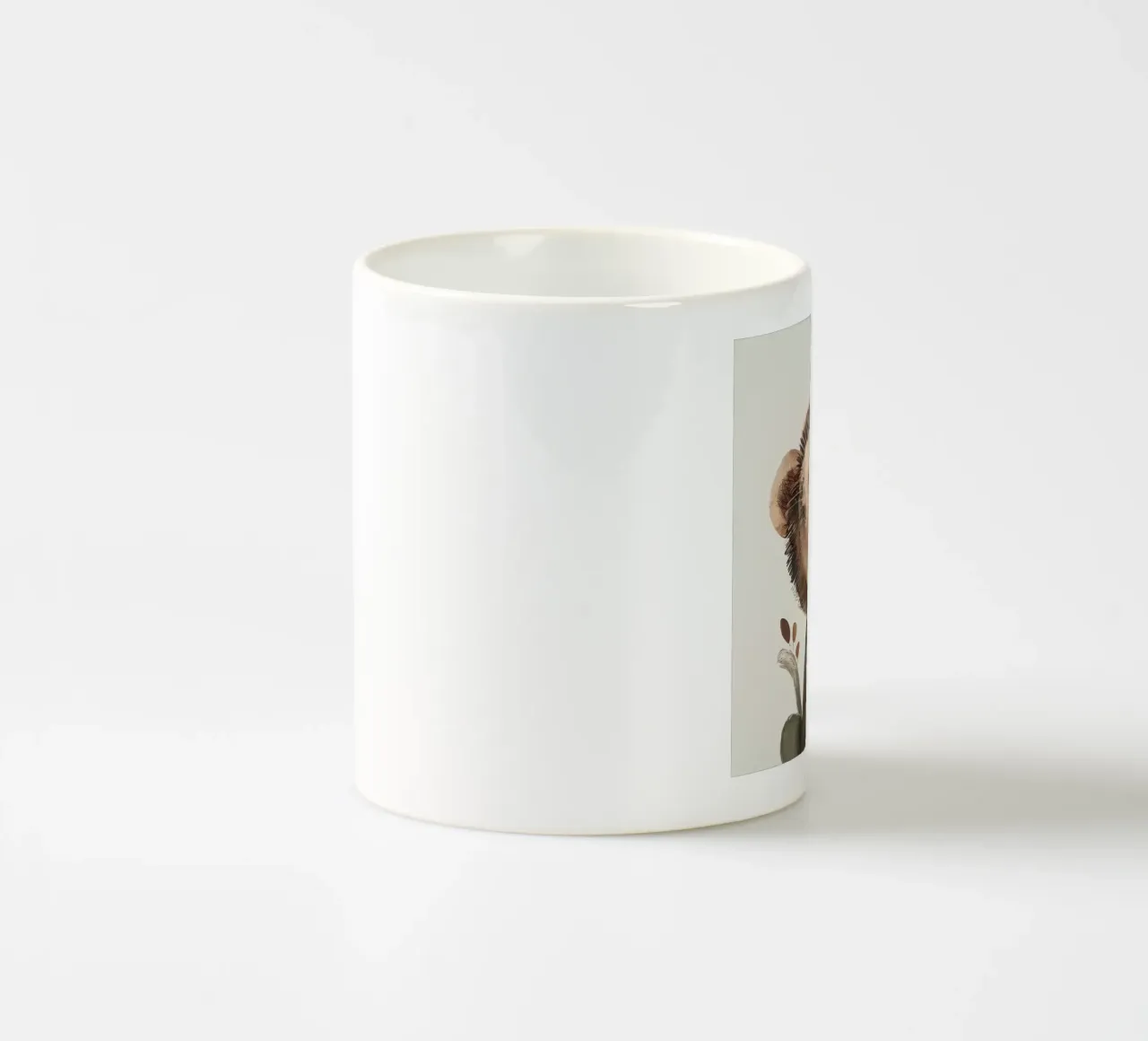Charmanter brauner Affe mit Zweigen - ein verspielter Waldgeist Keramik Tasse von DesignDoodle