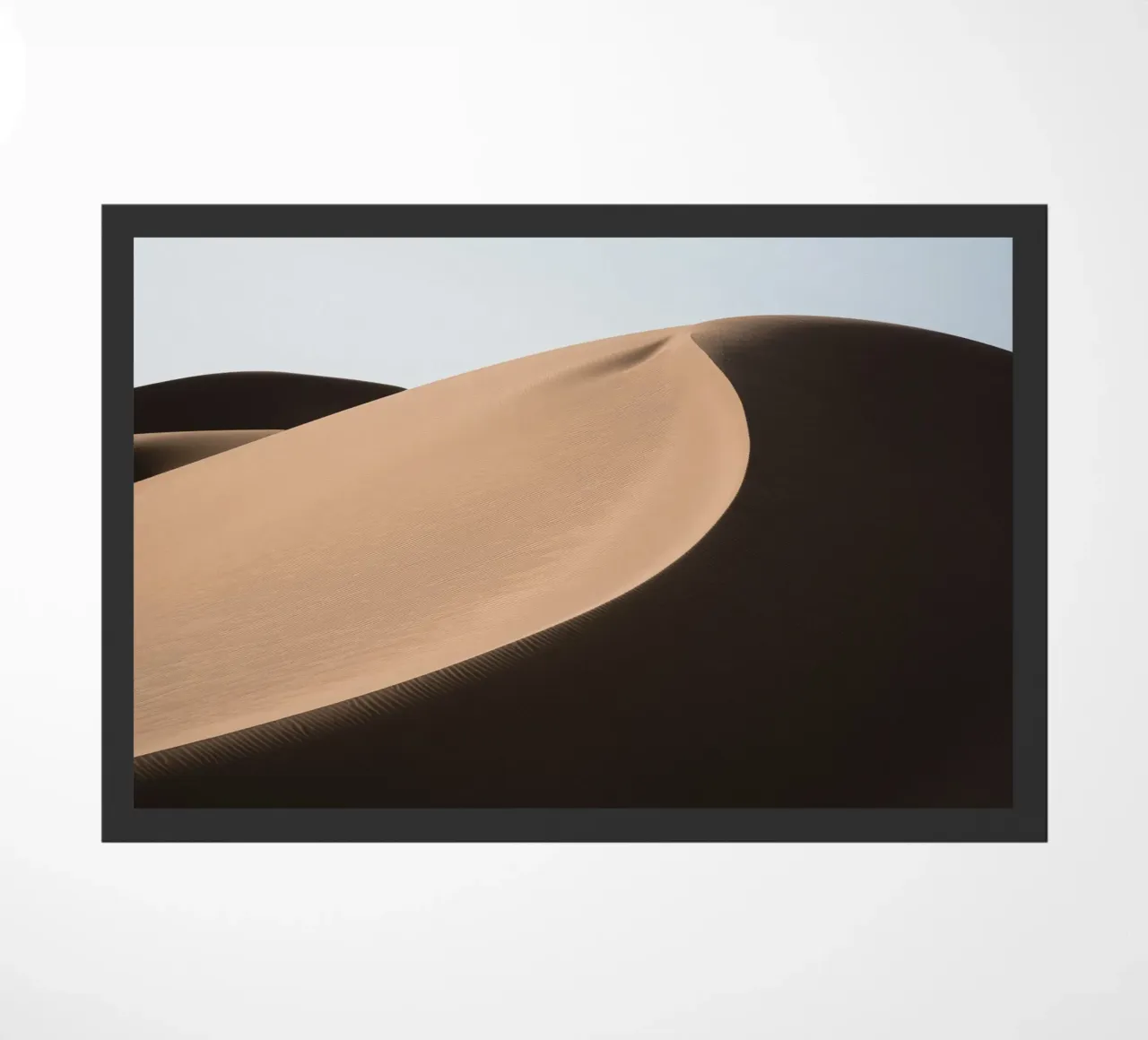 Shadow on a sand dune zerbino da photolovers