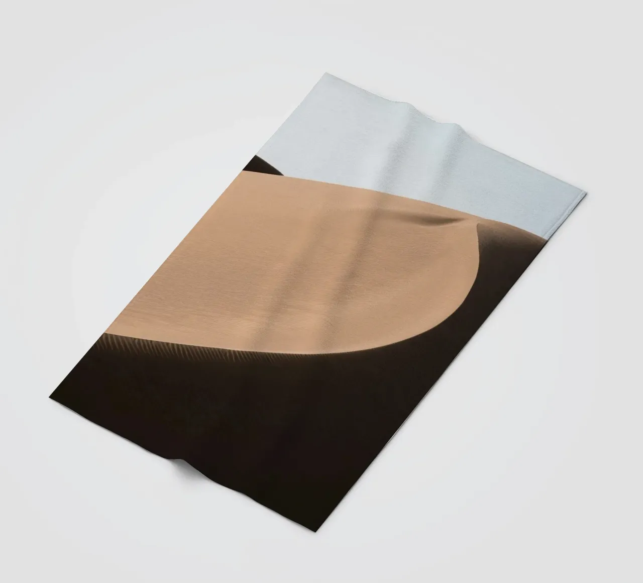 Shadow on a sand dune coperta in pile da photolovers